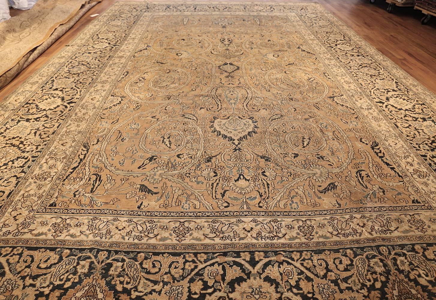 Antique Persian Khorassan Carpet. 11 ft 10 in x 18 ft 7 in For Sale 4