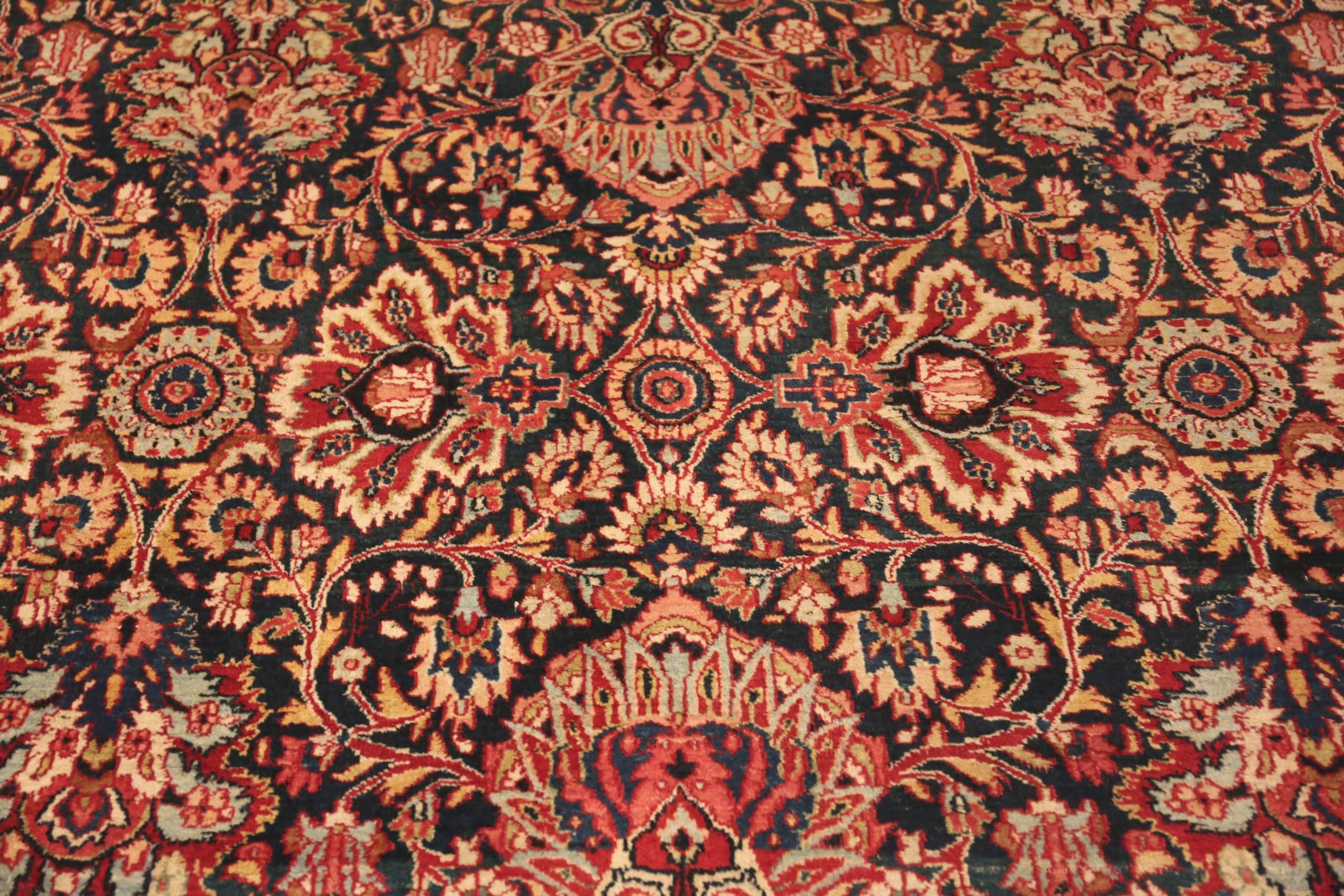 Large Antique Persian Khorassan Rug. 11 ft 10 in x 17 ft For Sale 2