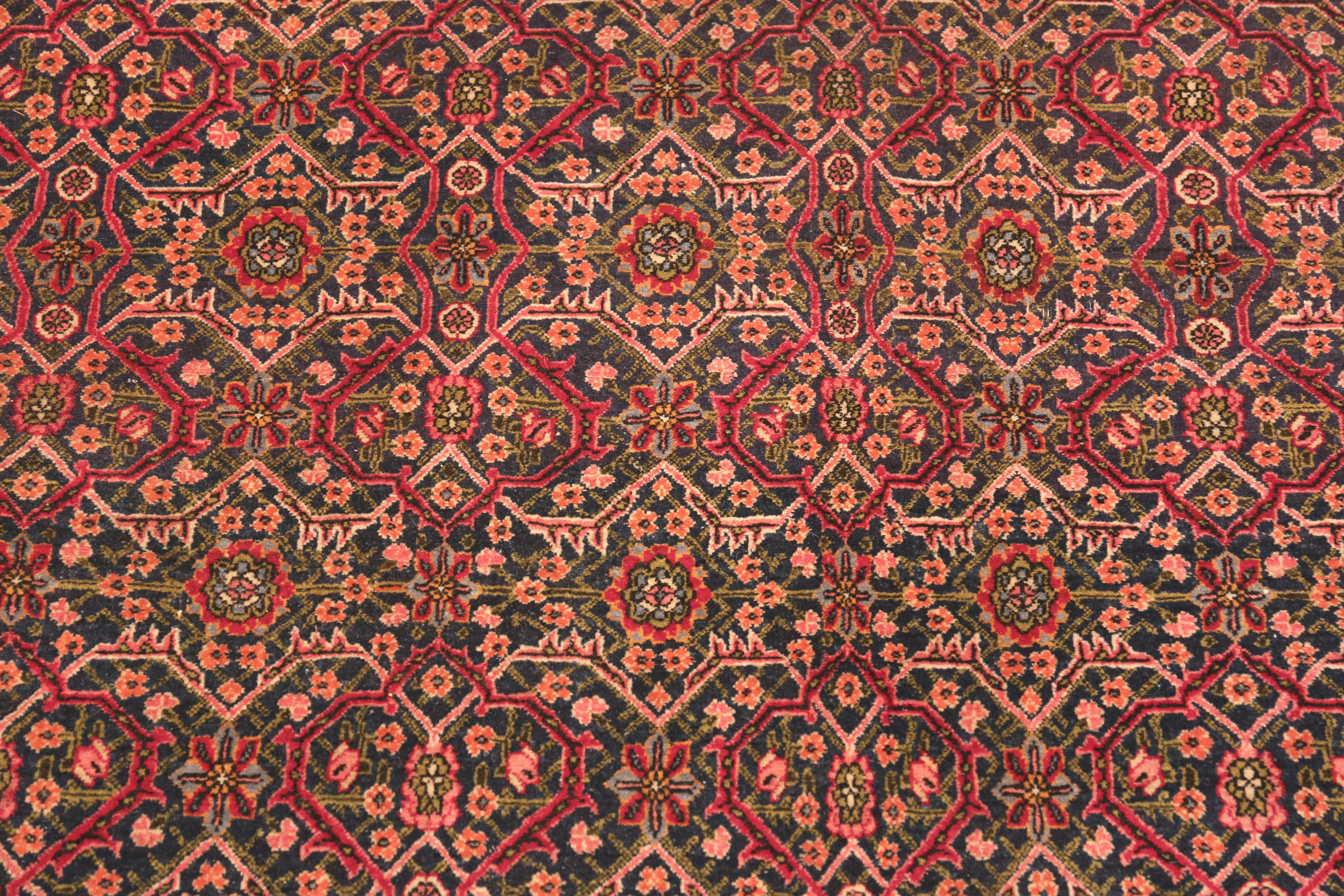 20th Century Antique Persian Khorassan Rug. 11 ft 5 in x 16 ft 7 in For Sale