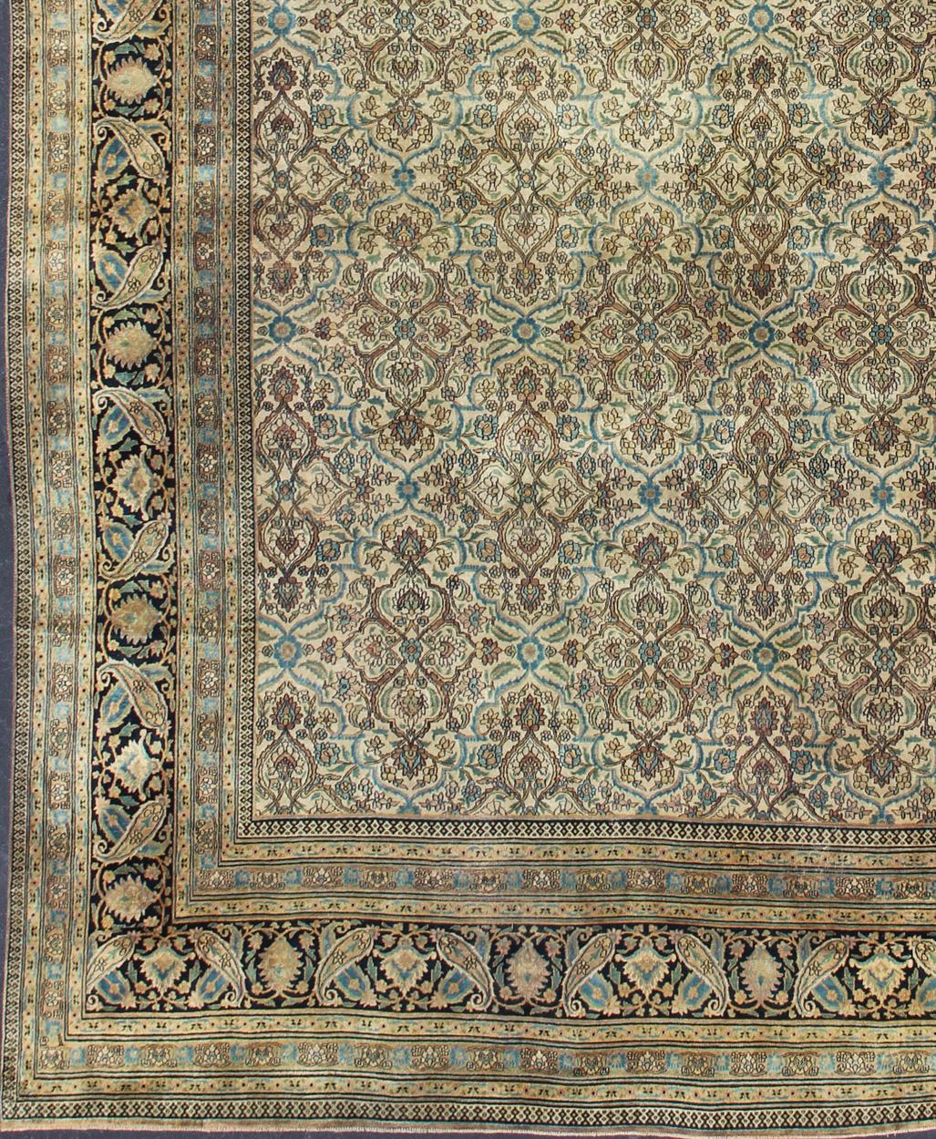 Large Antique Persian Khorassan with All-Over Botanical Design in Earth Tones. Sub geometric design Khorassan antique rug from Persia in natural color Palette, rug 19-0213, country of origin / type: Iran / Khorassan, circa 1900

Measures: 13'6 x