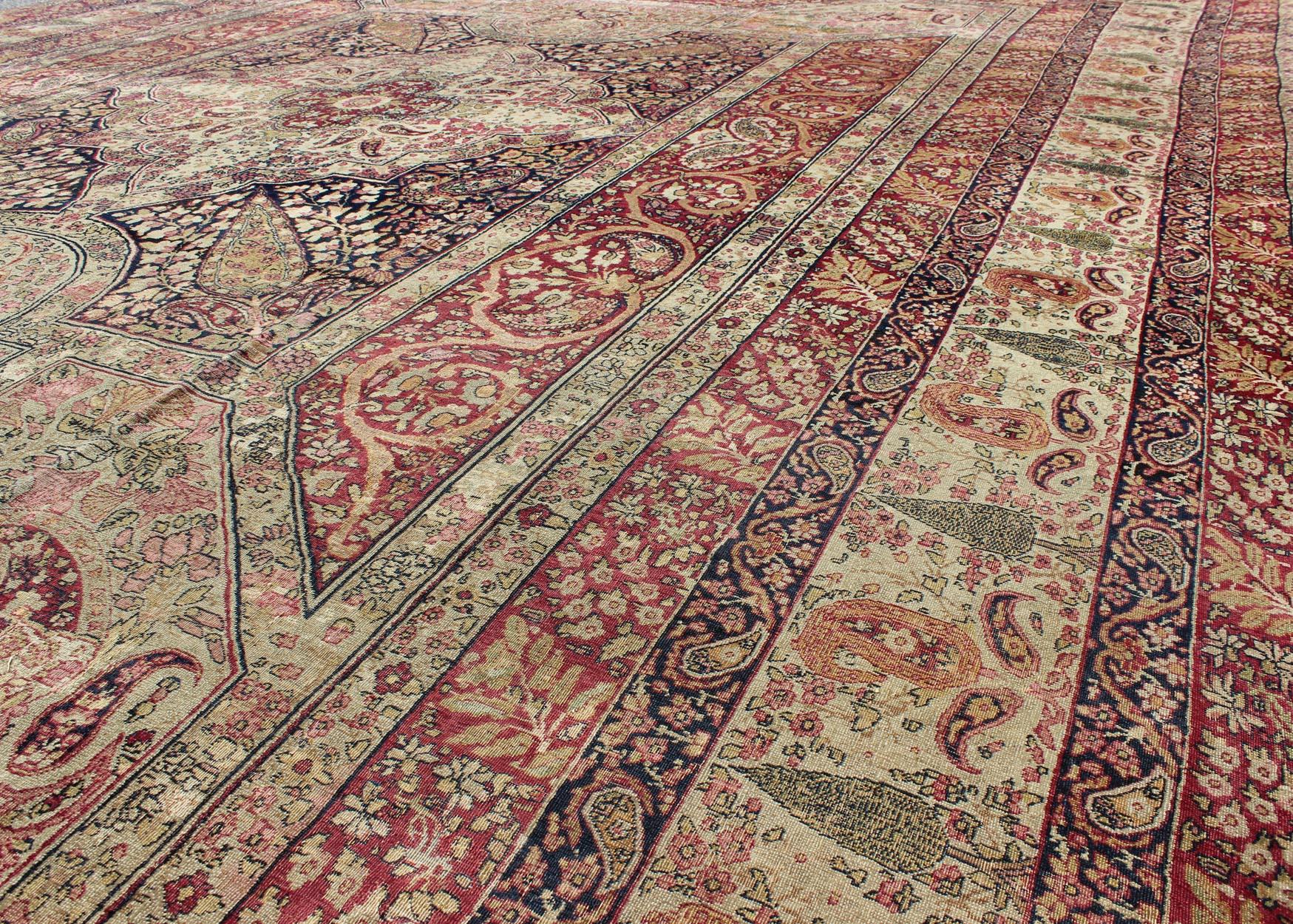 Large Antique Persian Lavar Kerman Large Rug with Incredible Details For Sale 1