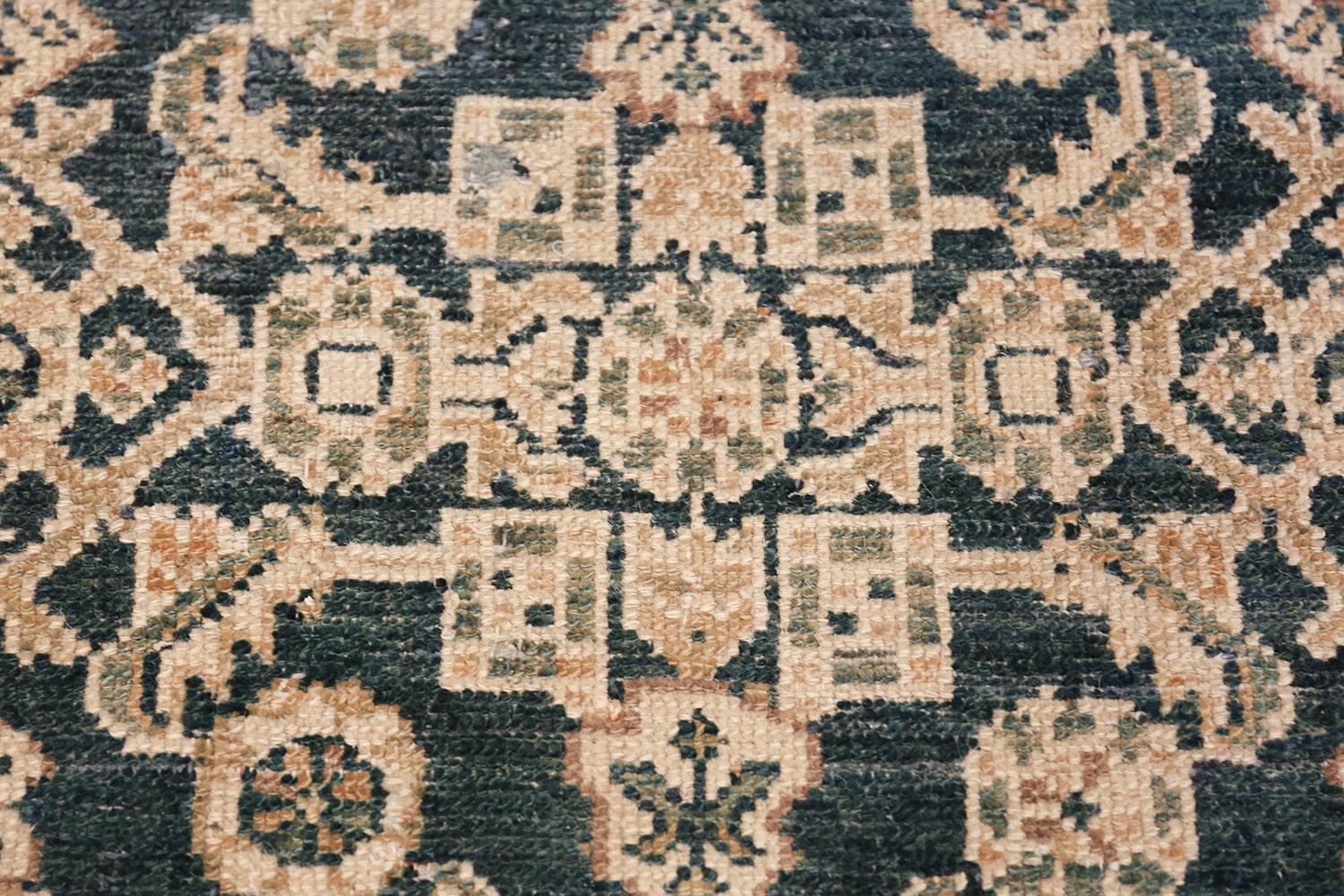 Tappeto persiano Malayer antico di grandi dimensioni, mozzafiato e splendidamente decorato, Paese d'origine / tipo di tappeto: Tappeto persiano, Data circa: 1900. Dimensioni: 11 ft 7 in x 17 ft (3,53 m x 5,18 m). 