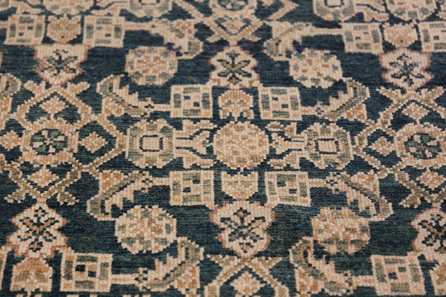 Lana Tappeto antico persiano Malayer. Dimensioni: 11 ft 7 in x 17 ft (3,53 m x 5,18 m) in vendita