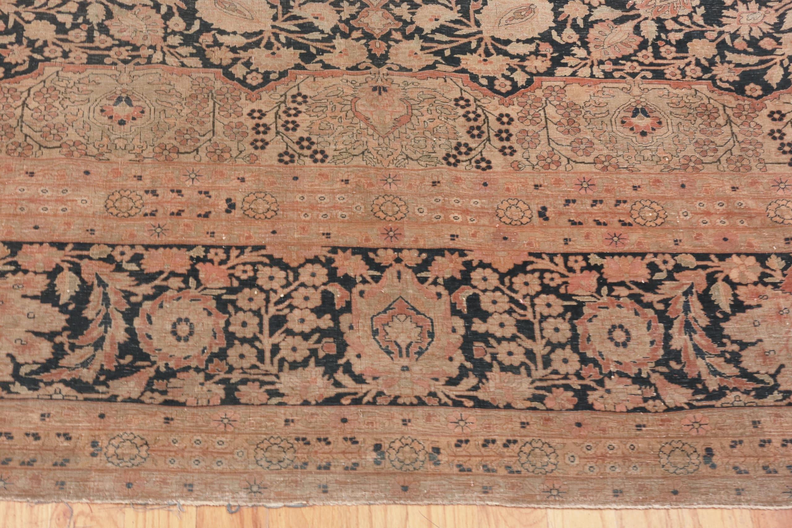 Hand-Knotted Antique Persian Mohtashem Kashan Rug. 12 ft x 16 ft 6 in  For Sale
