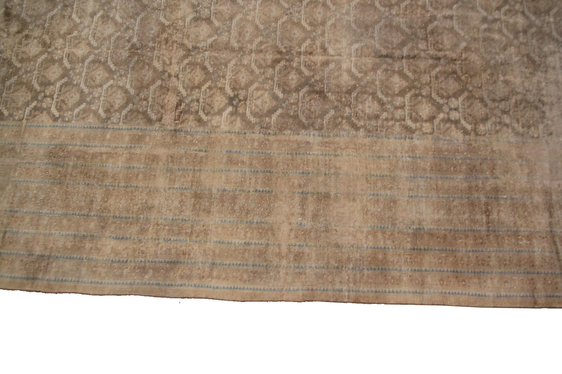 Großer großer antiker persischer Malayer-Teppich, antiker persischer Malayer-Teppich, beige auf beige (Handgeknüpft) im Angebot