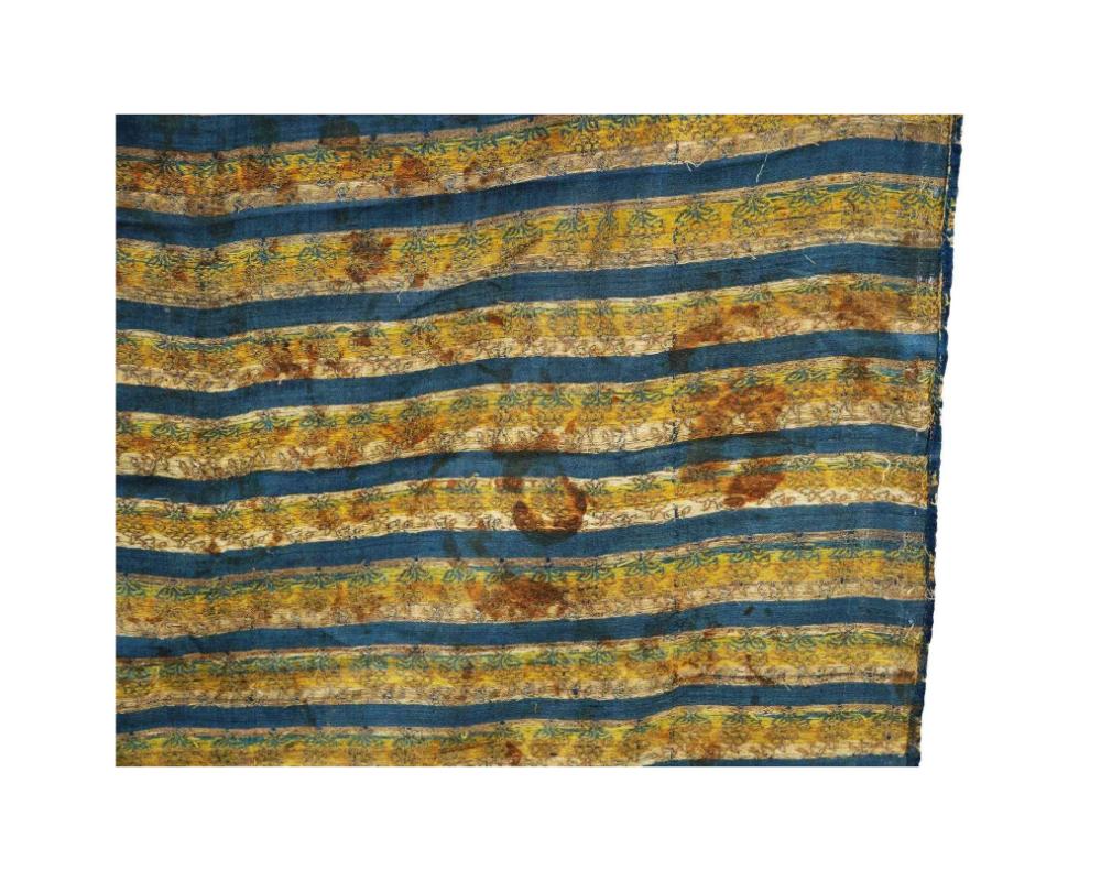 Große antike persische Safavid-Textil-Blumenmuster mit Blumenmuster im Angebot 3