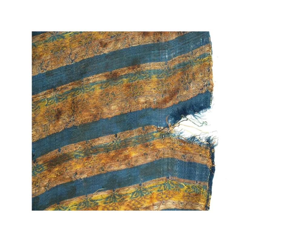 Große antike persische Safavid-Textil-Blumenmuster mit Blumenmuster im Angebot 4