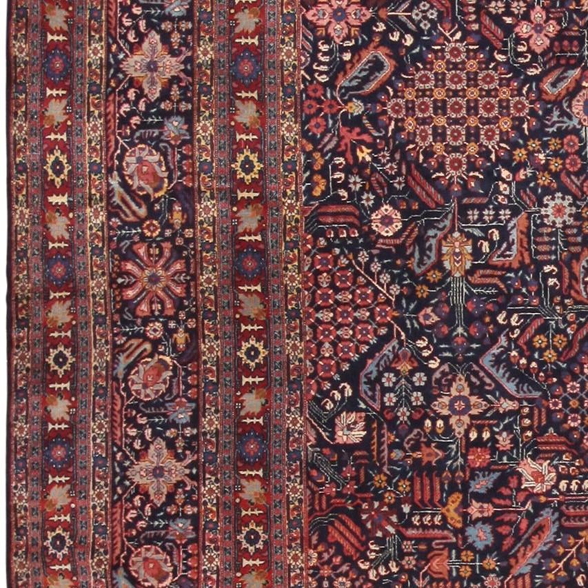 Wool Large Antique Persian Senneh Area Rug. 13 ft x 17 ft 8 in For Sale