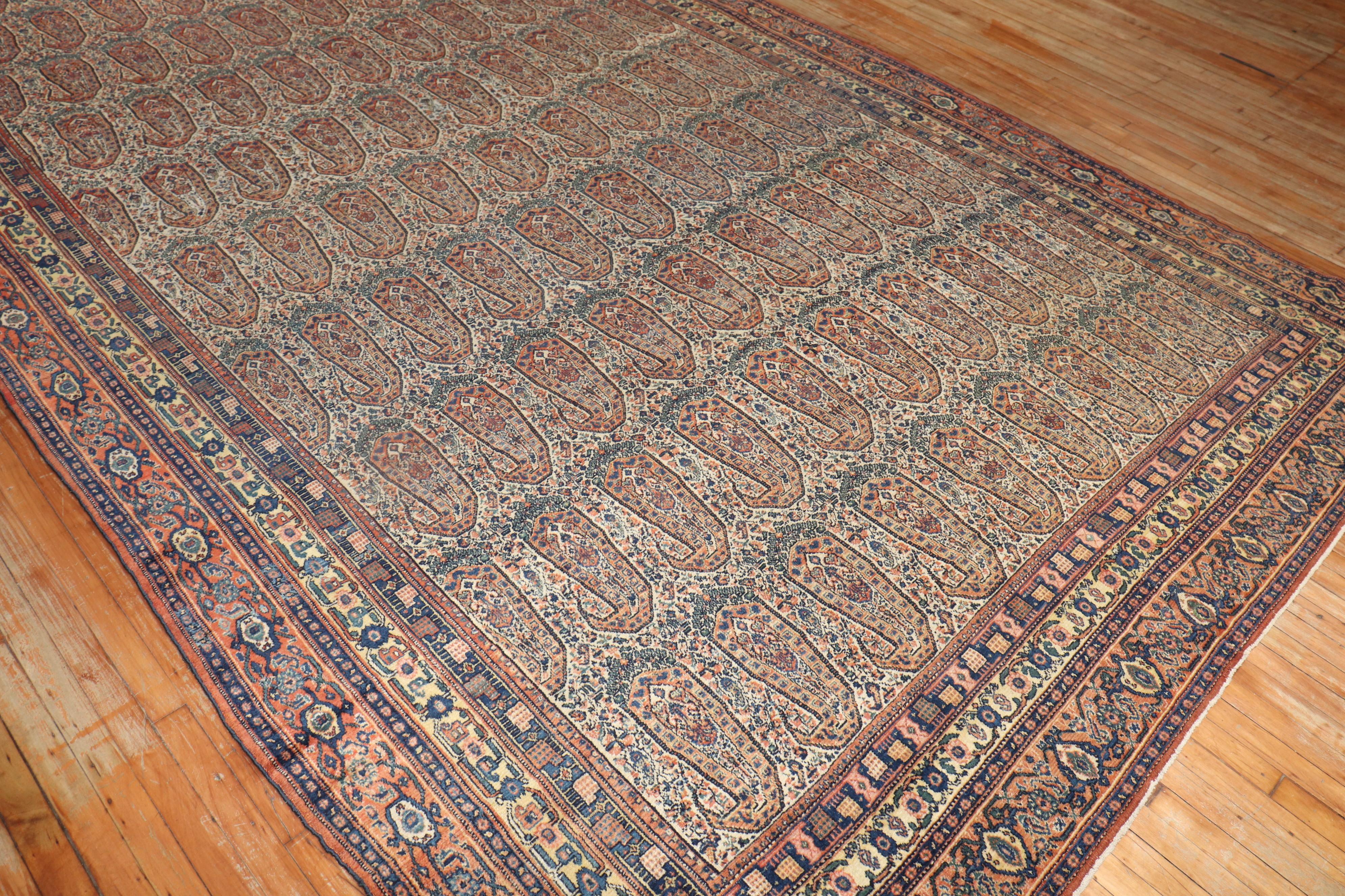 Grand tapis persan ancien de Senneh en vente 1