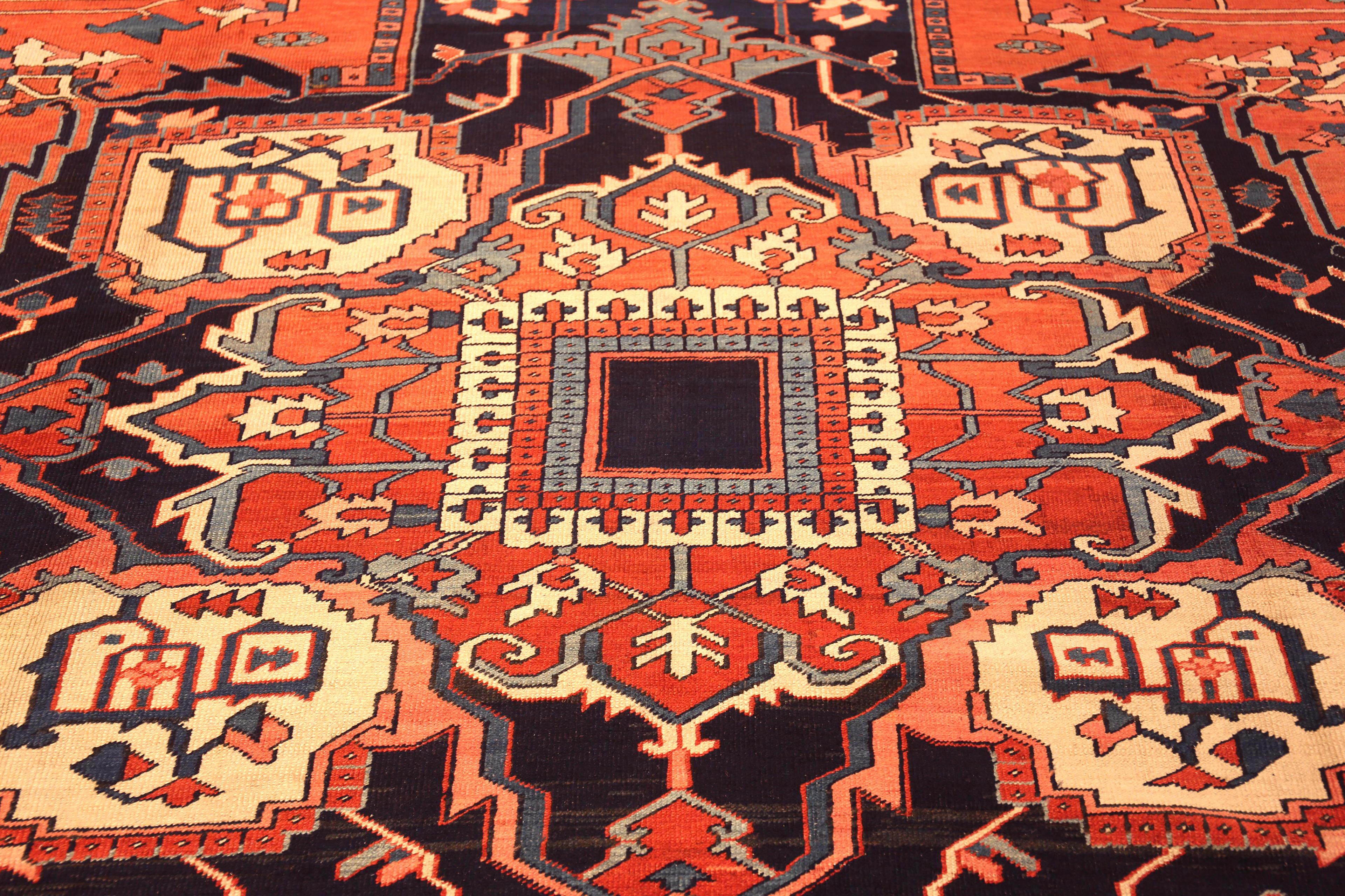 Perse Grand tapis persan Serapi ancien 11'9