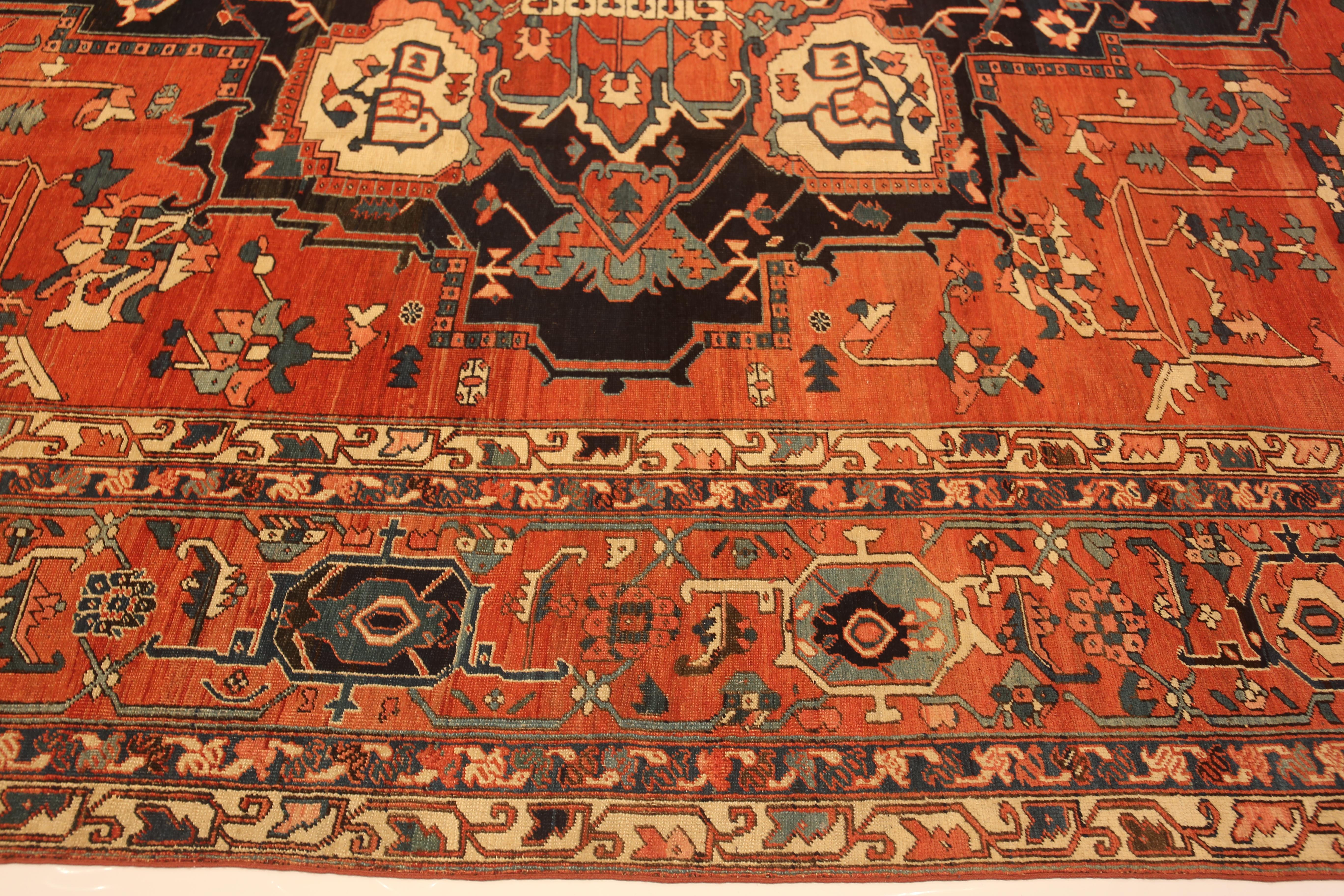 20ième siècle Grand tapis persan Serapi ancien 11'9