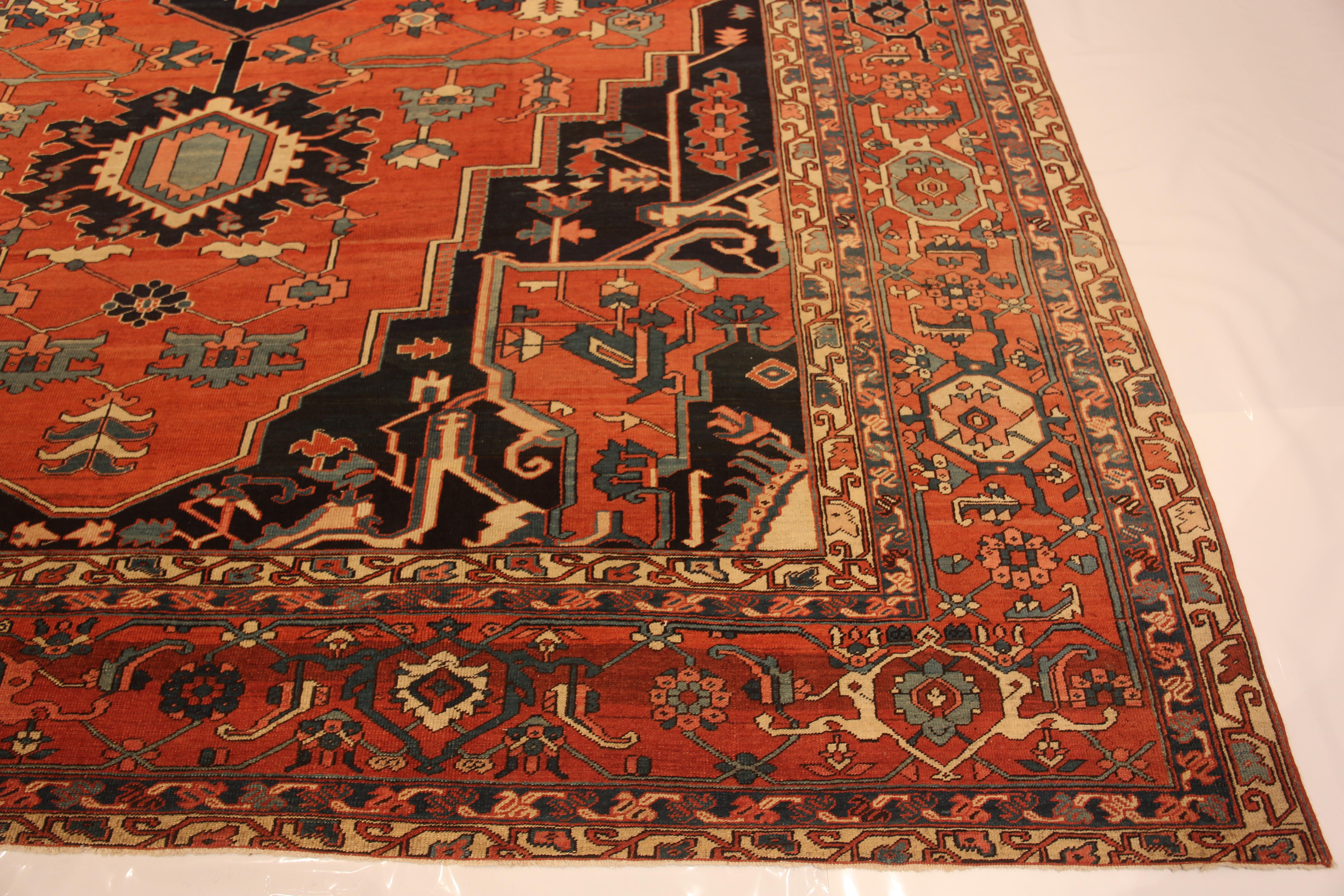 Grand tapis persan Serapi ancien 11'9