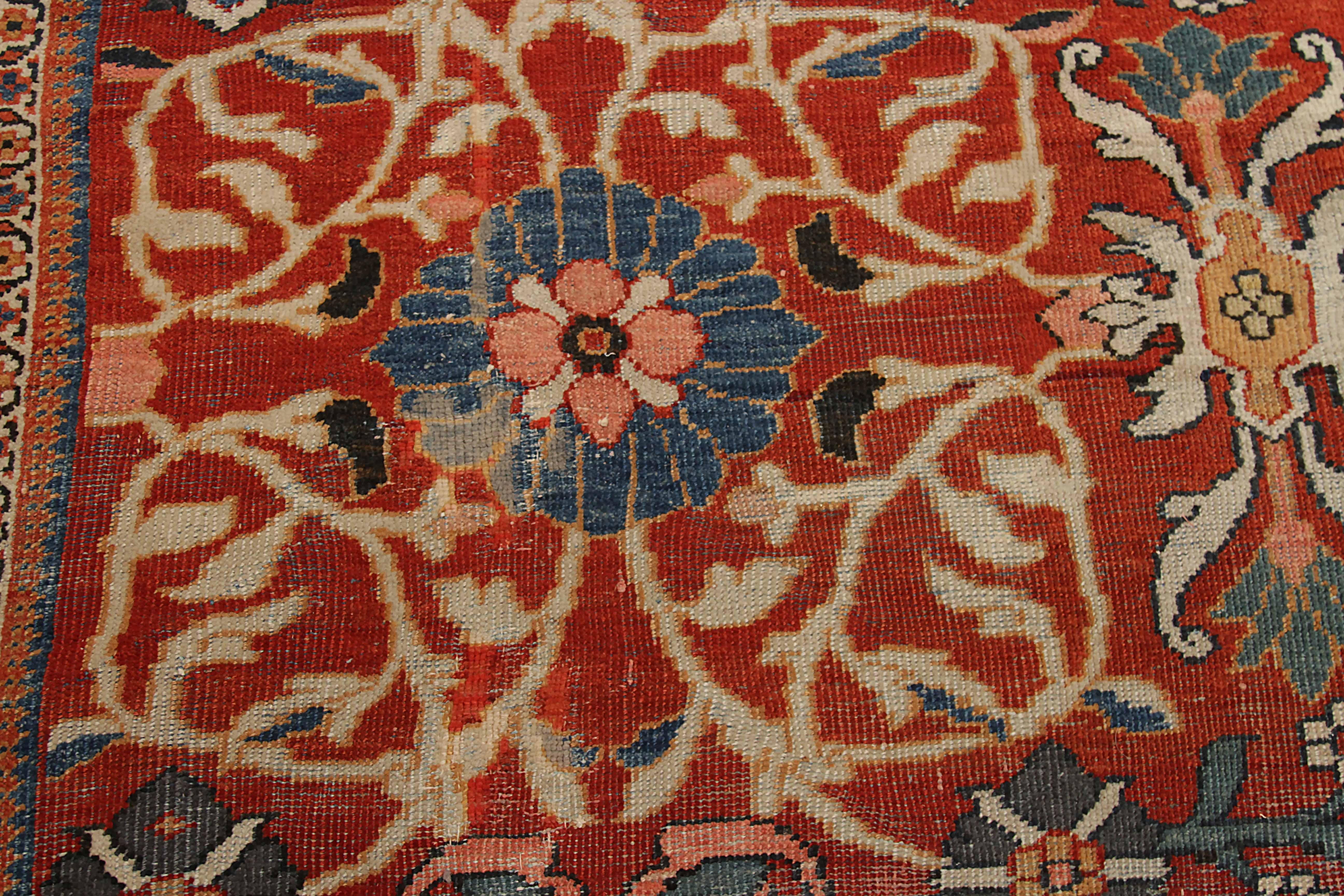 Early 20th Century Large Antique Persian Sultanabad Area Rug Circa 1900s For Sale
