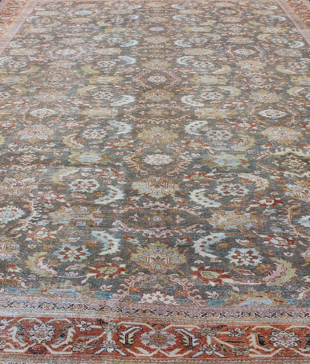 Large Antique Persian Sultanabad Rug in Gray, Gray/Green, Lime Green & Rust Red For Sale 3