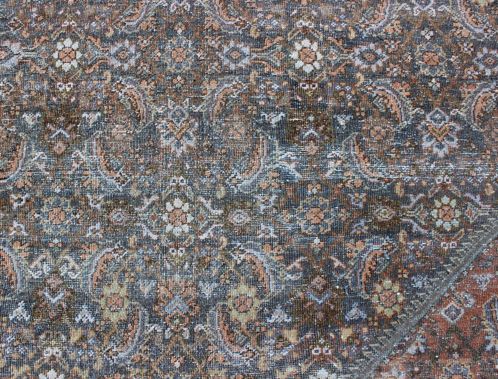 Large Antique Persian Sultanabad Mahal rug with sub Geometric All Over design  For Sale 4
