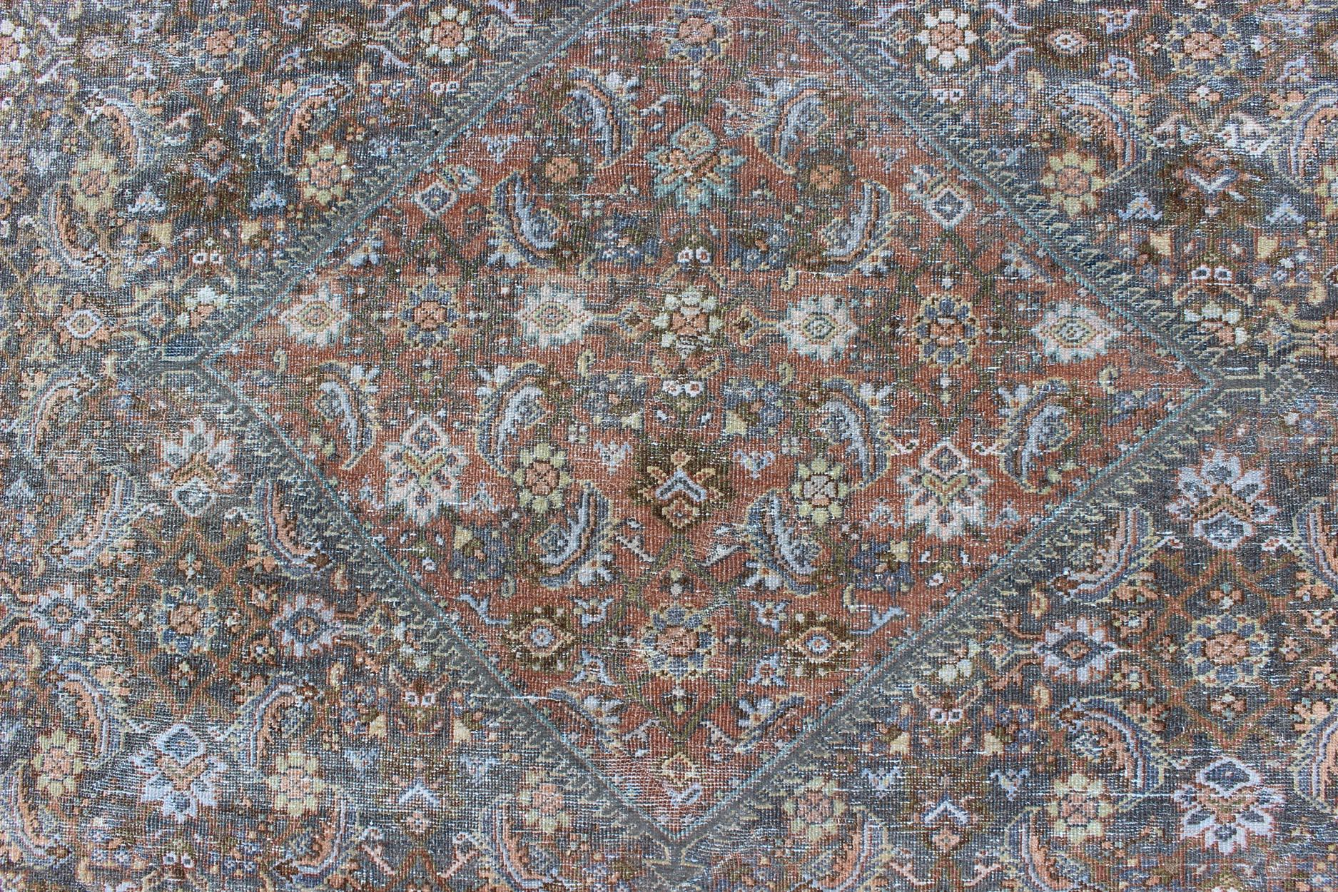 Large Antique Persian Sultanabad Mahal rug with sub Geometric All Over design  For Sale 1