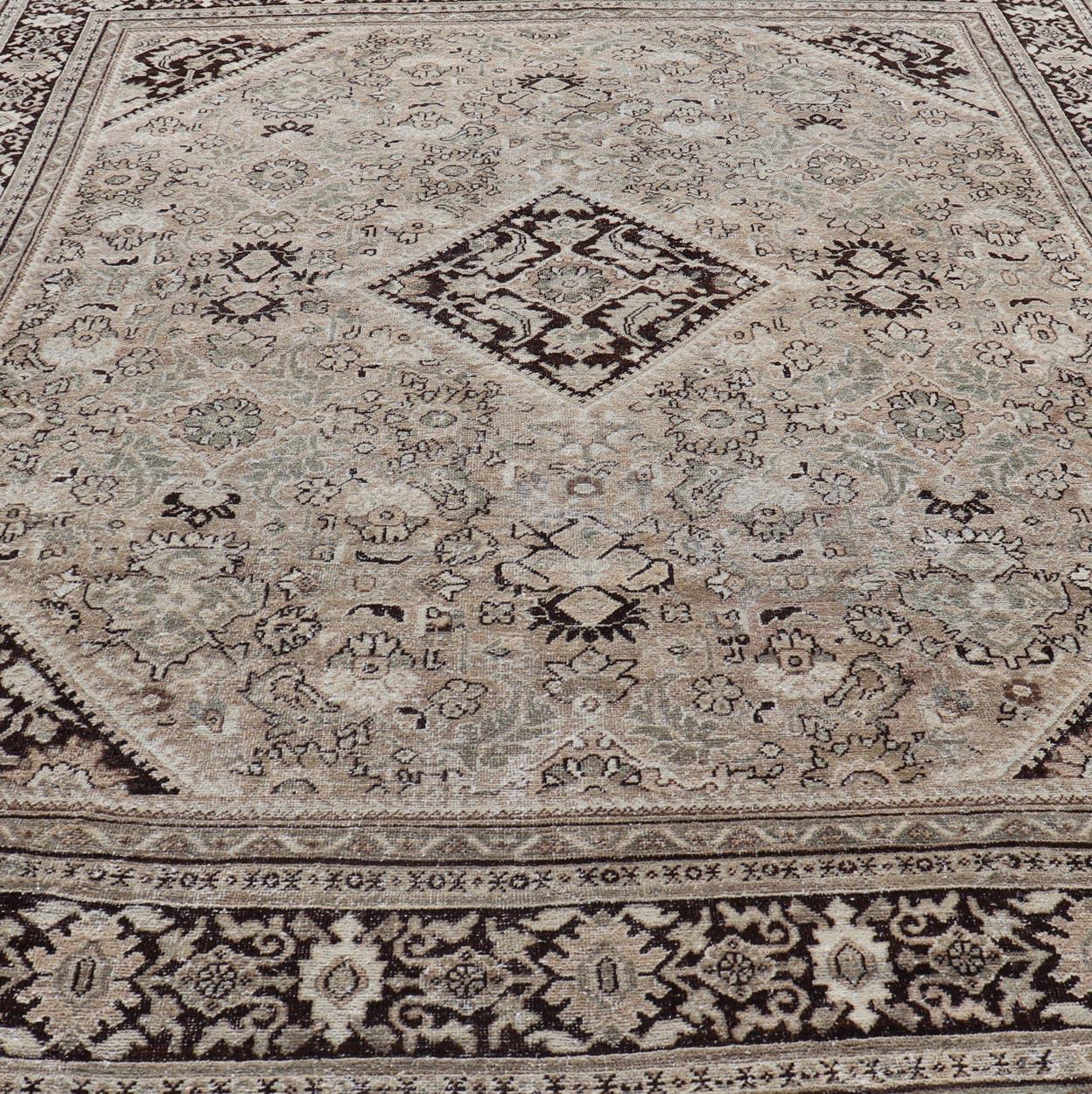 Großer antiker persischer Sultanabad-Mahal-Teppich mit subgeometrischem Rautenmuster (20. Jahrhundert) im Angebot