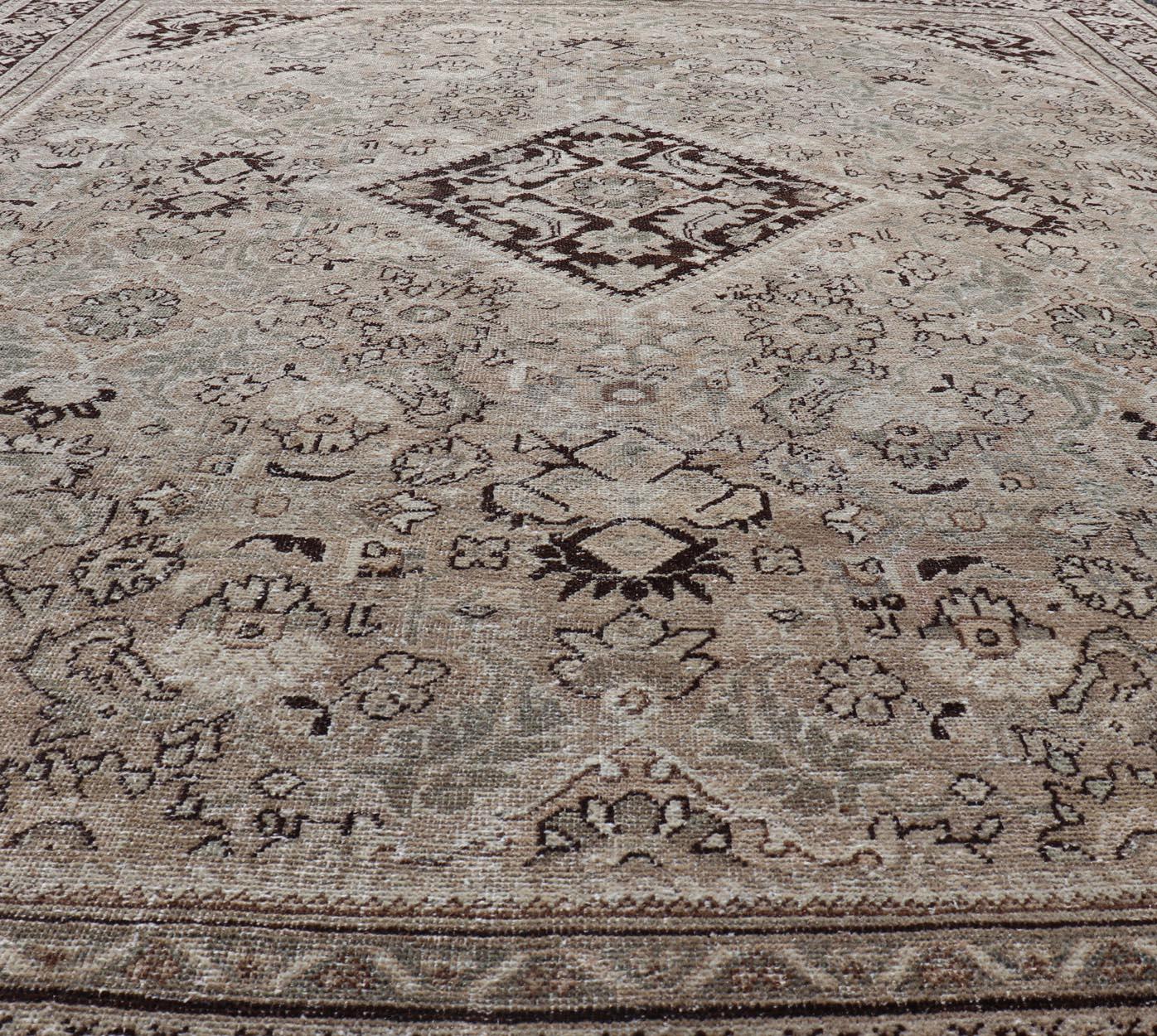 Großer antiker persischer Sultanabad-Mahal-Teppich mit subgeometrischem Rautenmuster (Wolle) im Angebot