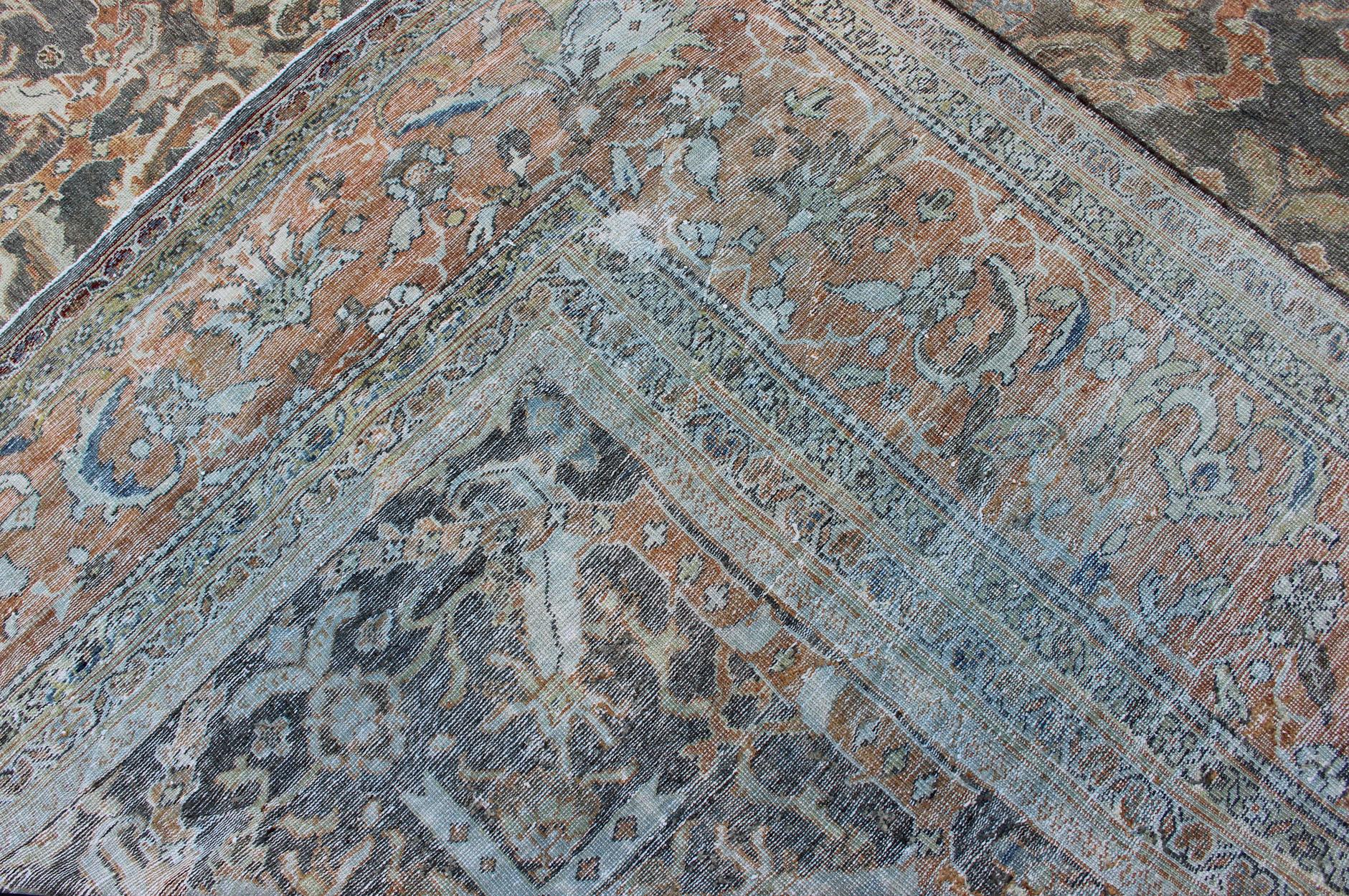 Large Antique Persian Sultanabad Rug in Gray, Charcoal, Burnt Orange, Acid Green In Distressed Condition For Sale In Atlanta, GA