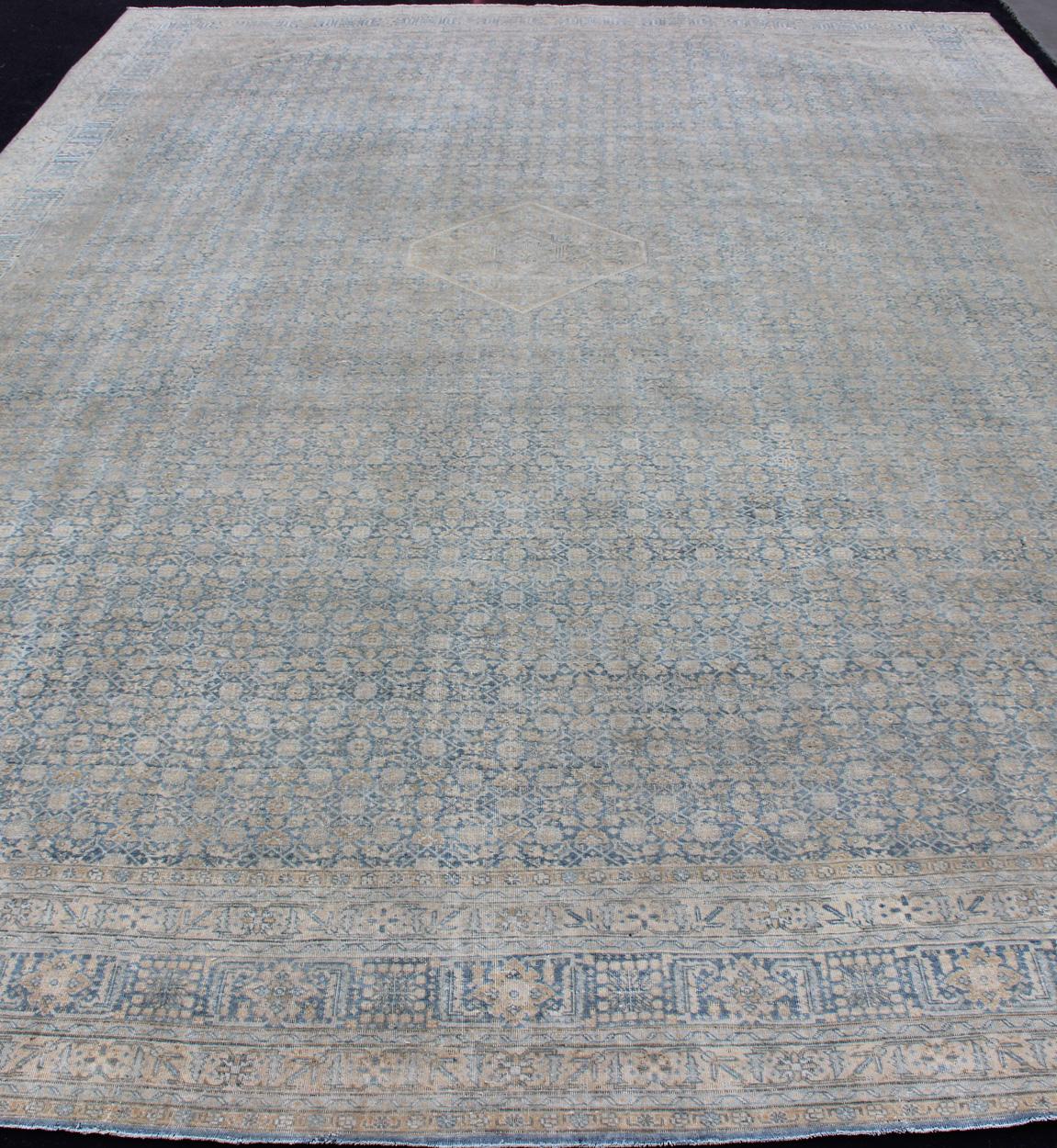Antique Persian Large Tabriz Rug In All-Over Herati Design in Shades of Blue and Tan. Keivan Woven Arts/ rug 18-0701, country of origin / type: Iran/ Tabriz, circa 1920.

Measures: 13' x 18' 9