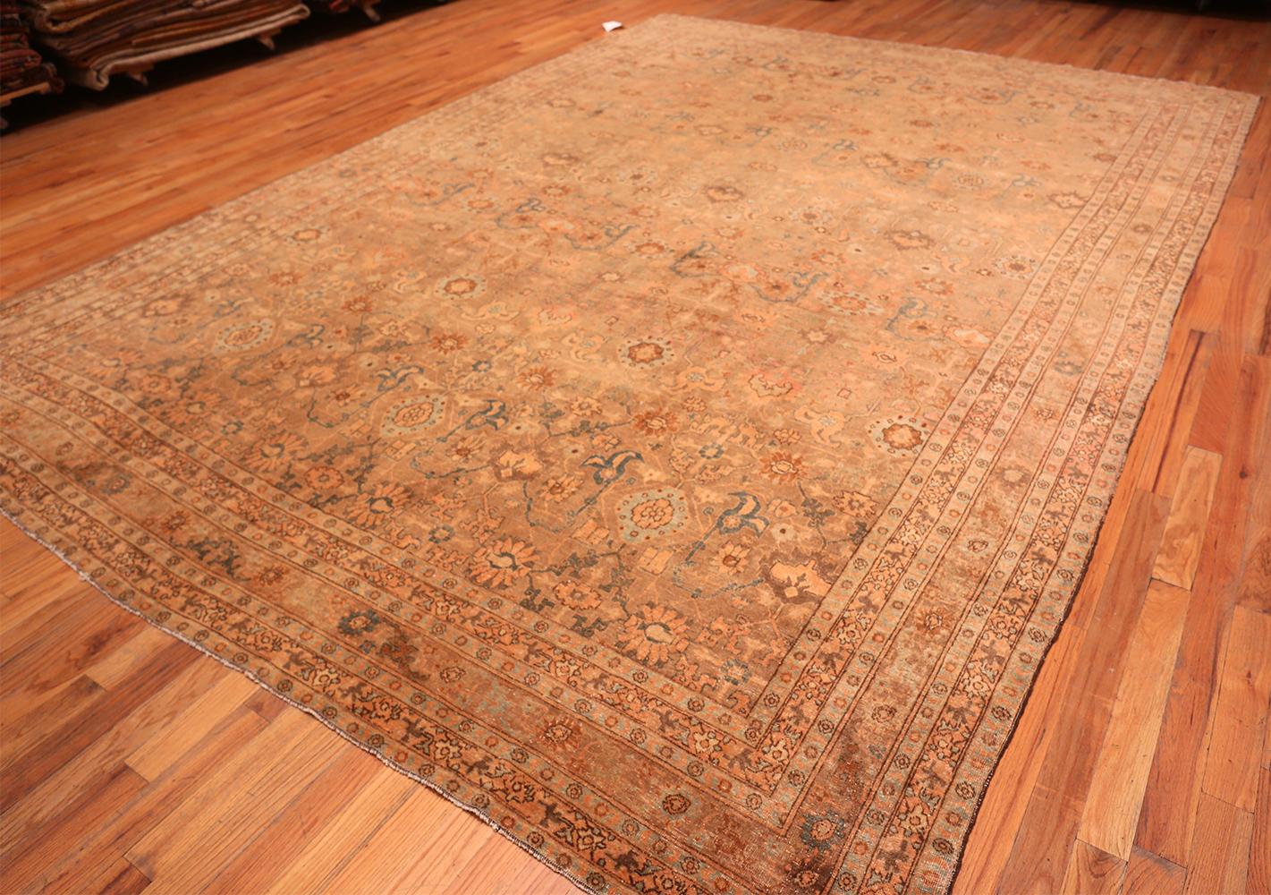 Antique Persian Tabriz Rug. 11 ft 3 in x 16 ft 4 in For Sale 2