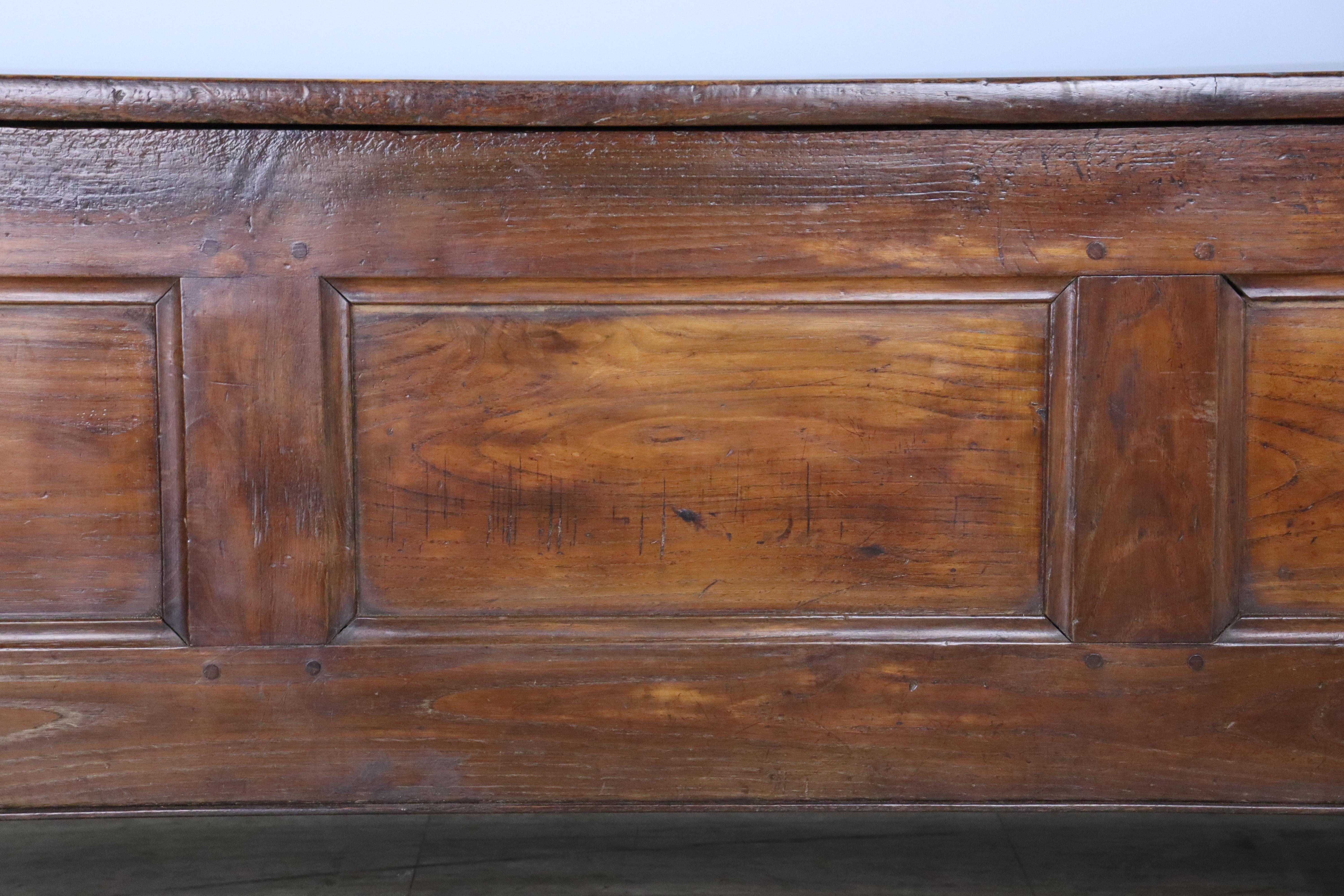 19th Century Large Antique Pine Coffer For Sale