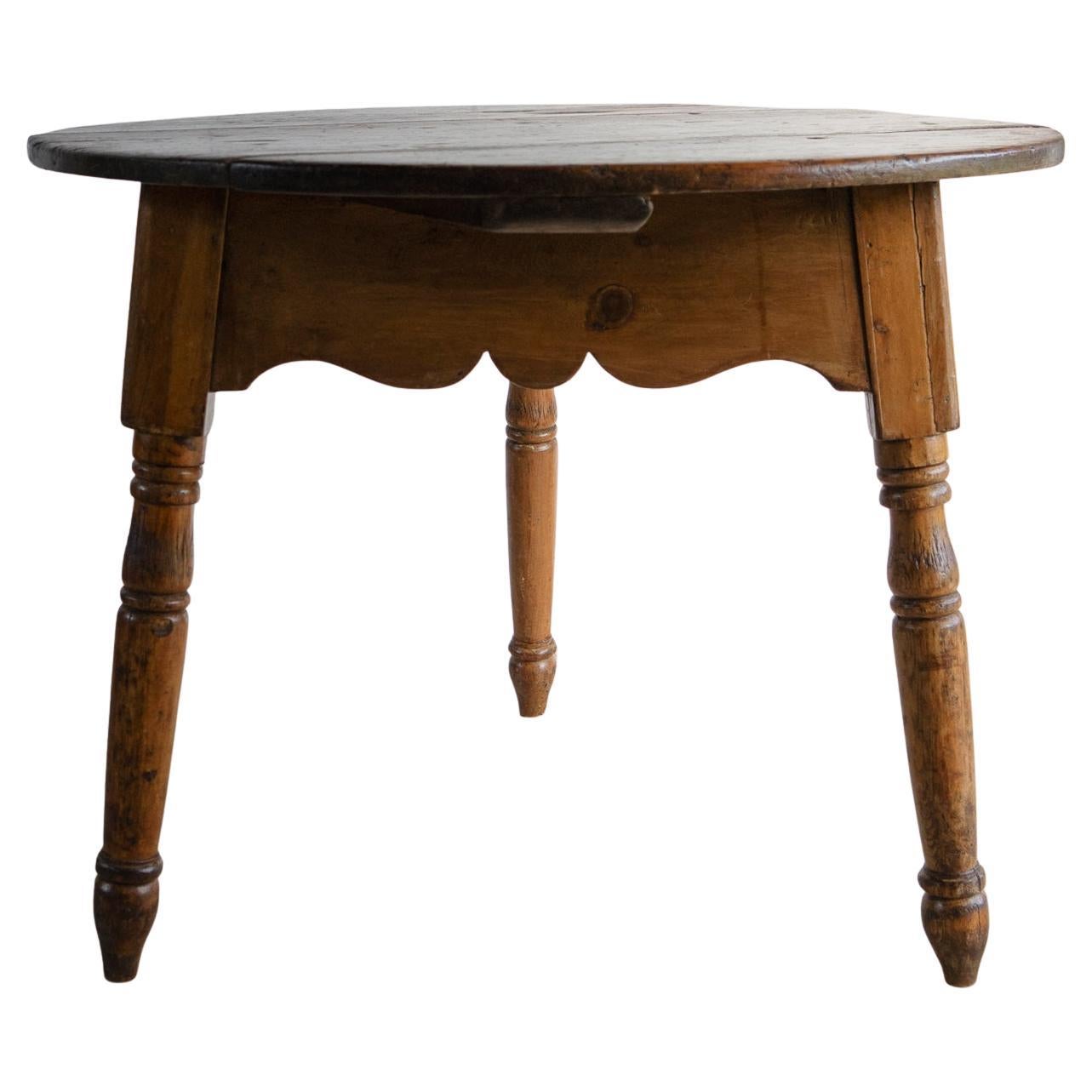 Large Antique Pine Cricket Table With Shaped Apron & Turned Legs, Welsh 19Th C. For Sale
