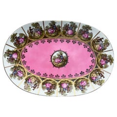 Große antike rosa und goldene Porzellan-Beistellplatte mit Fragonard-Szenen aus Porzellan