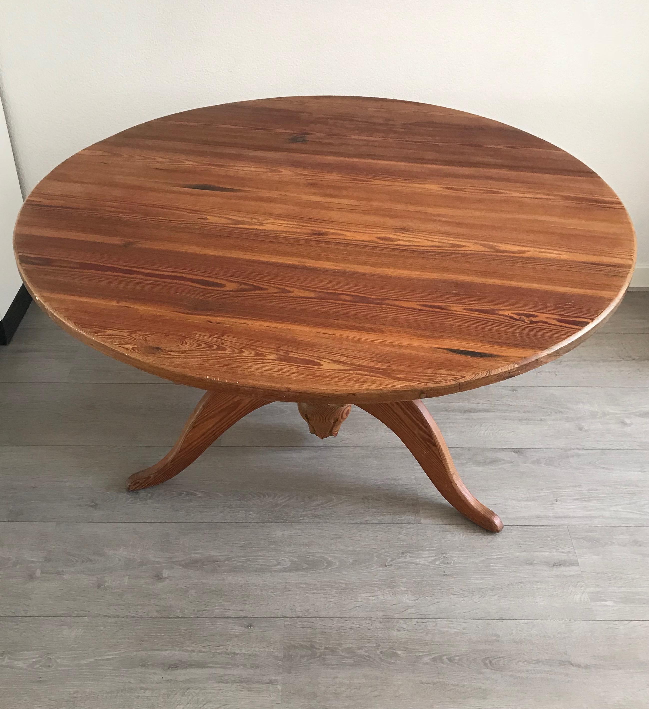 antique pine round table