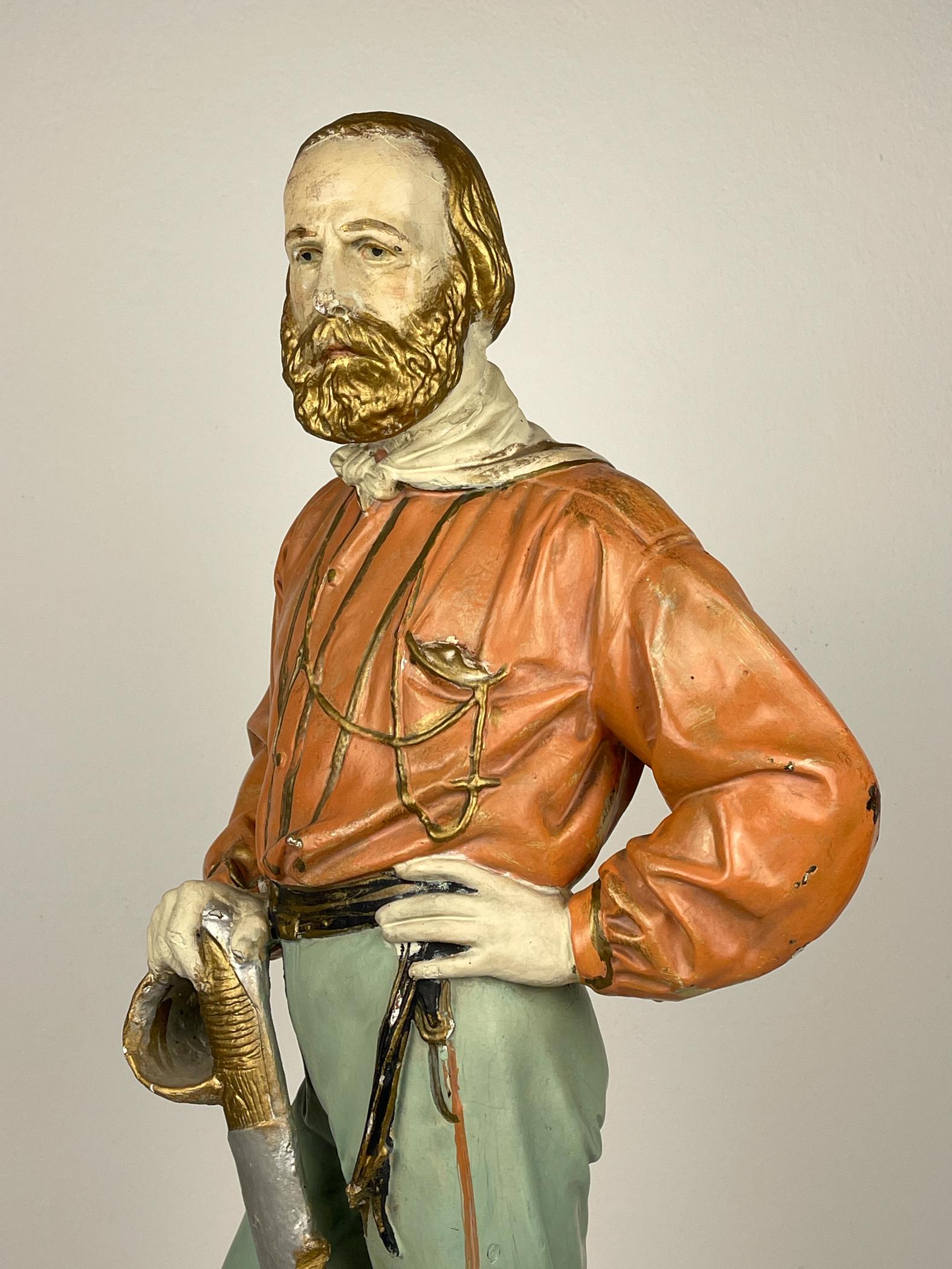 Gran escultura antigua de escayola Giuseppe Garibaldi, Italia, años 1910-1920 en venta 1