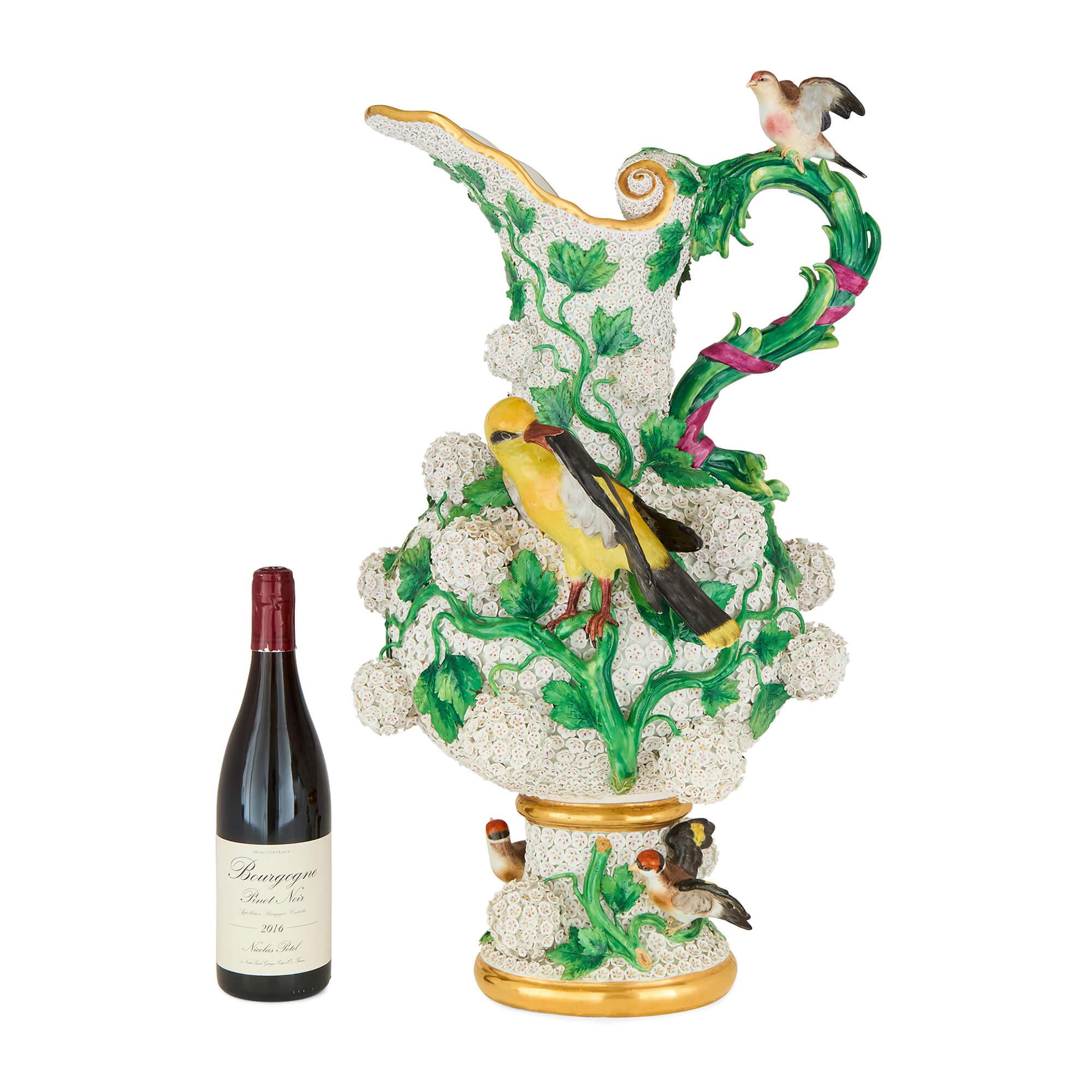 Grande bicchiere antico in porcellana di Meissen Porcelain in vendita 3