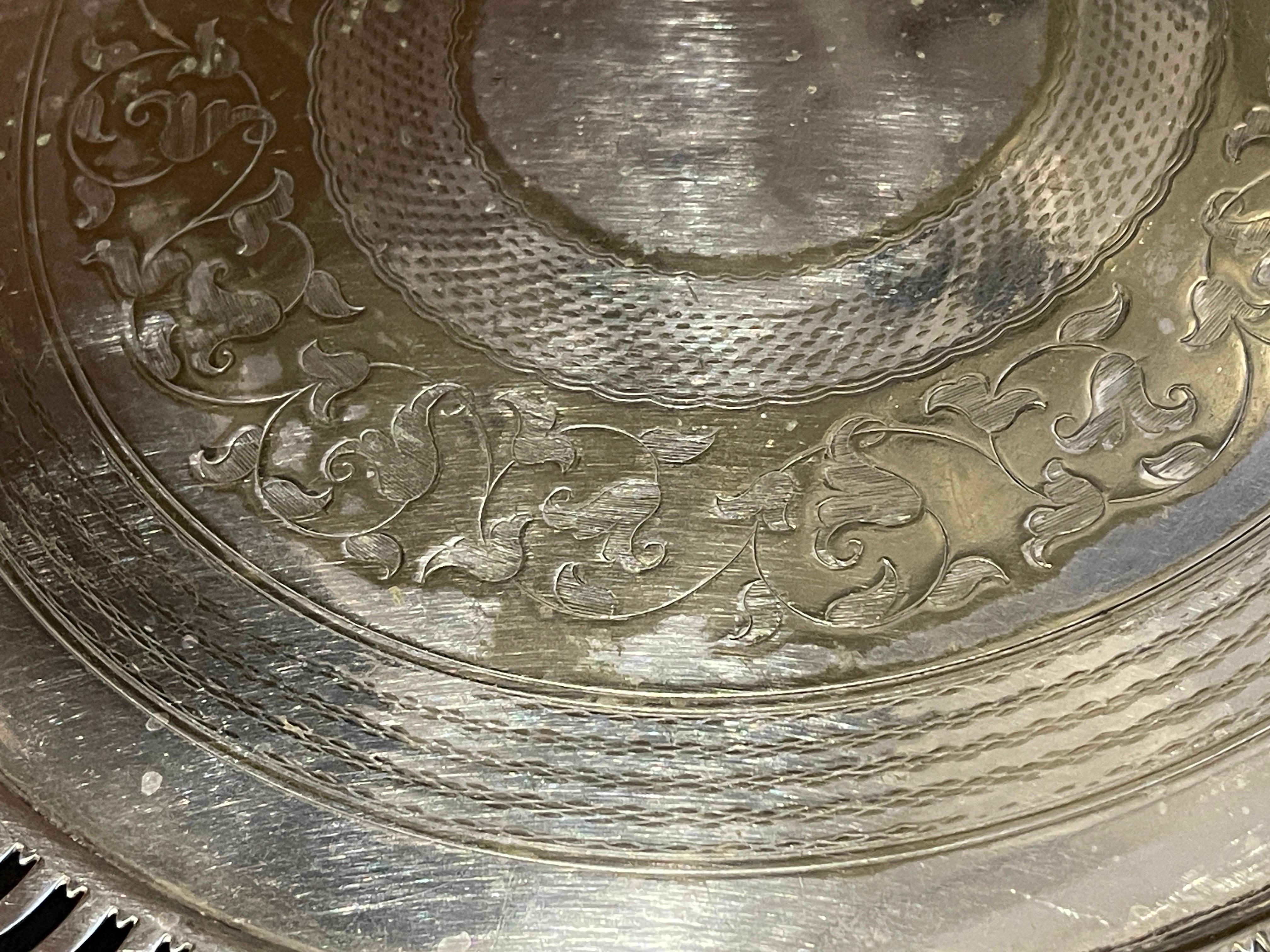 Large Antique Primrose Plate Silver Plated Serving Tray with Floral Decoration For Sale 3