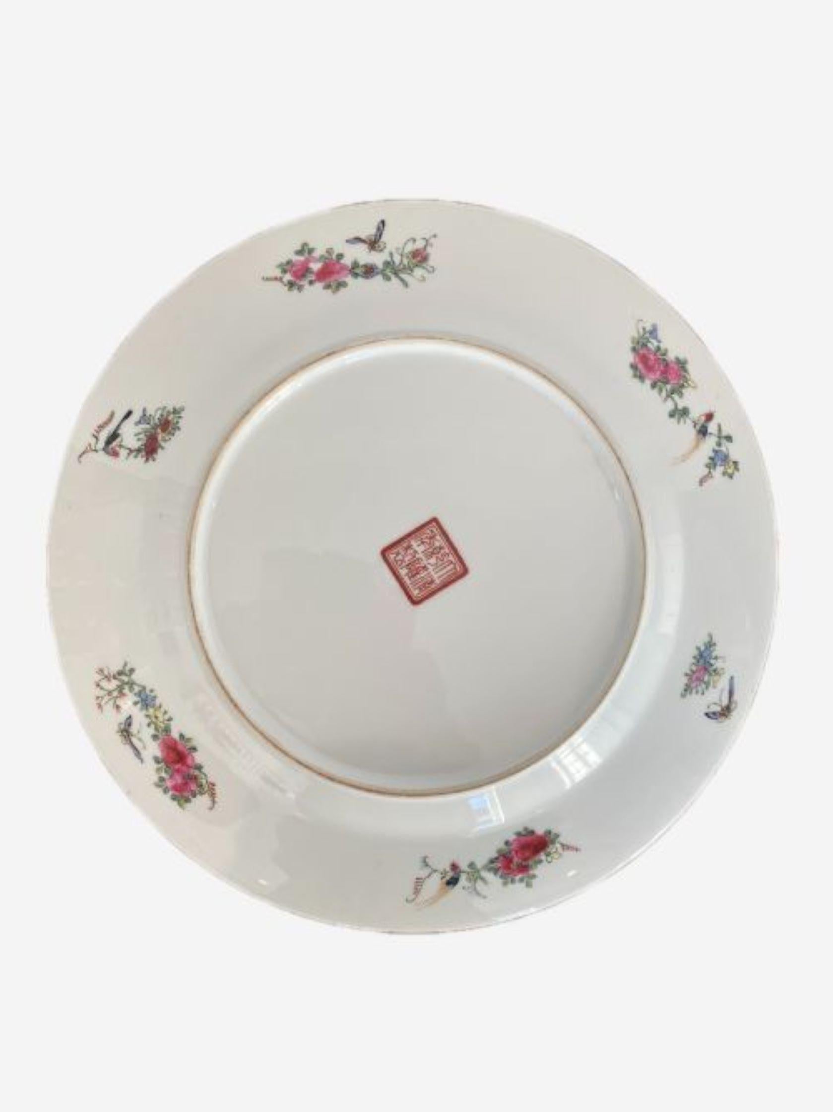 Large Antique Quality Chinese Canton Plate In Good Condition For Sale In Ipswich, GB