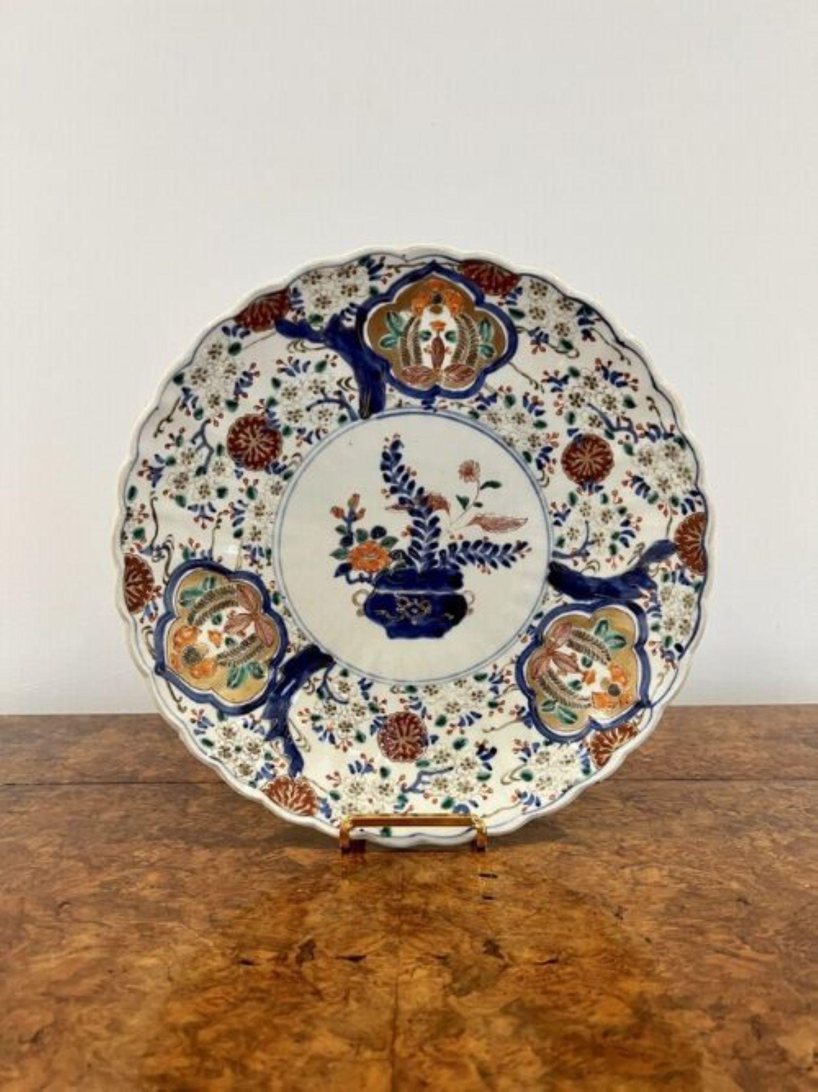 Large antique quality Japanese imari plate  In Good Condition For Sale In Ipswich, GB