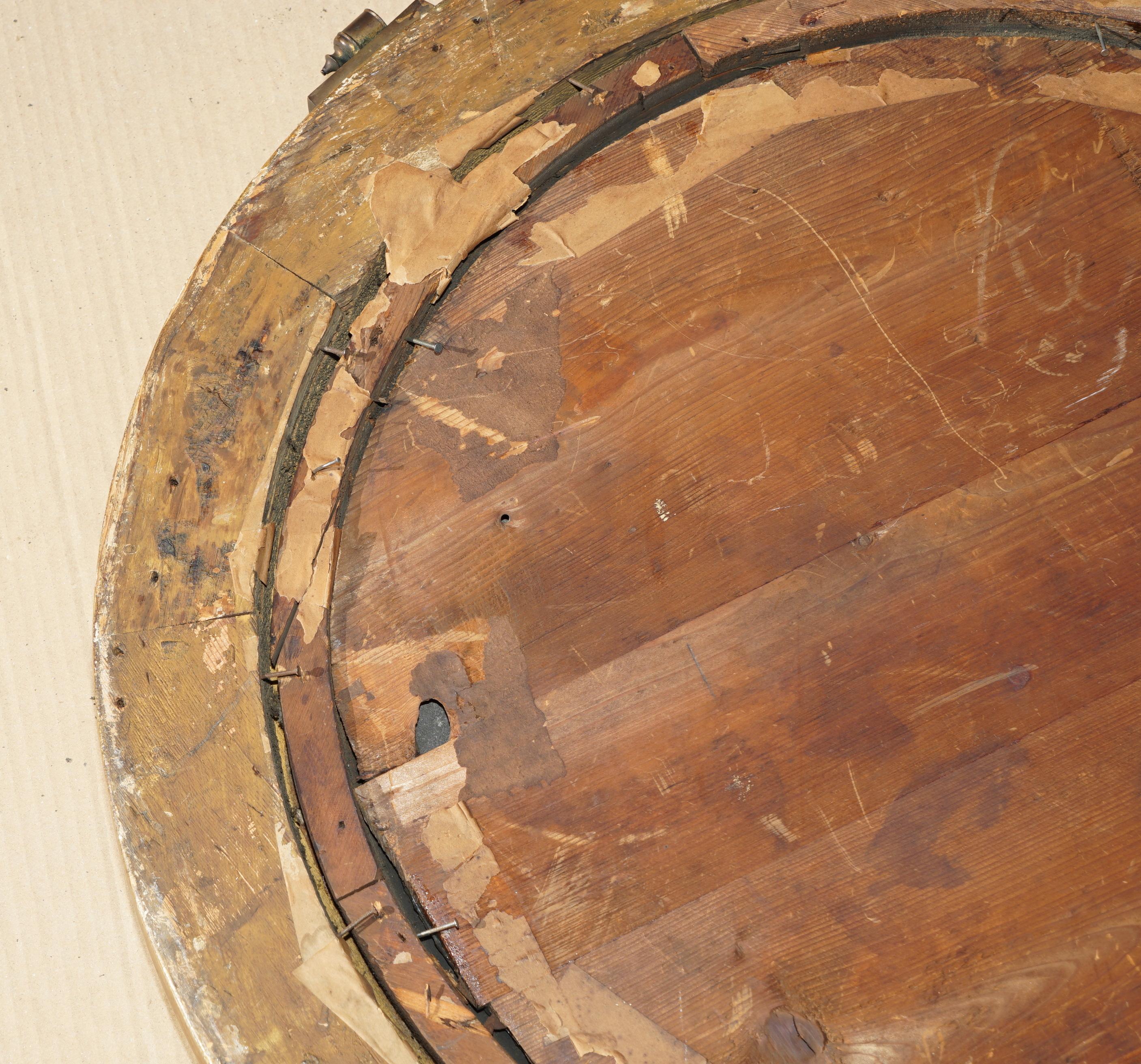 LARGE ANTIQUE REGENCY CIRCA 1815 GiLTWOOD FRAMED CONVEX BUTLERS WALL MIRROR 3