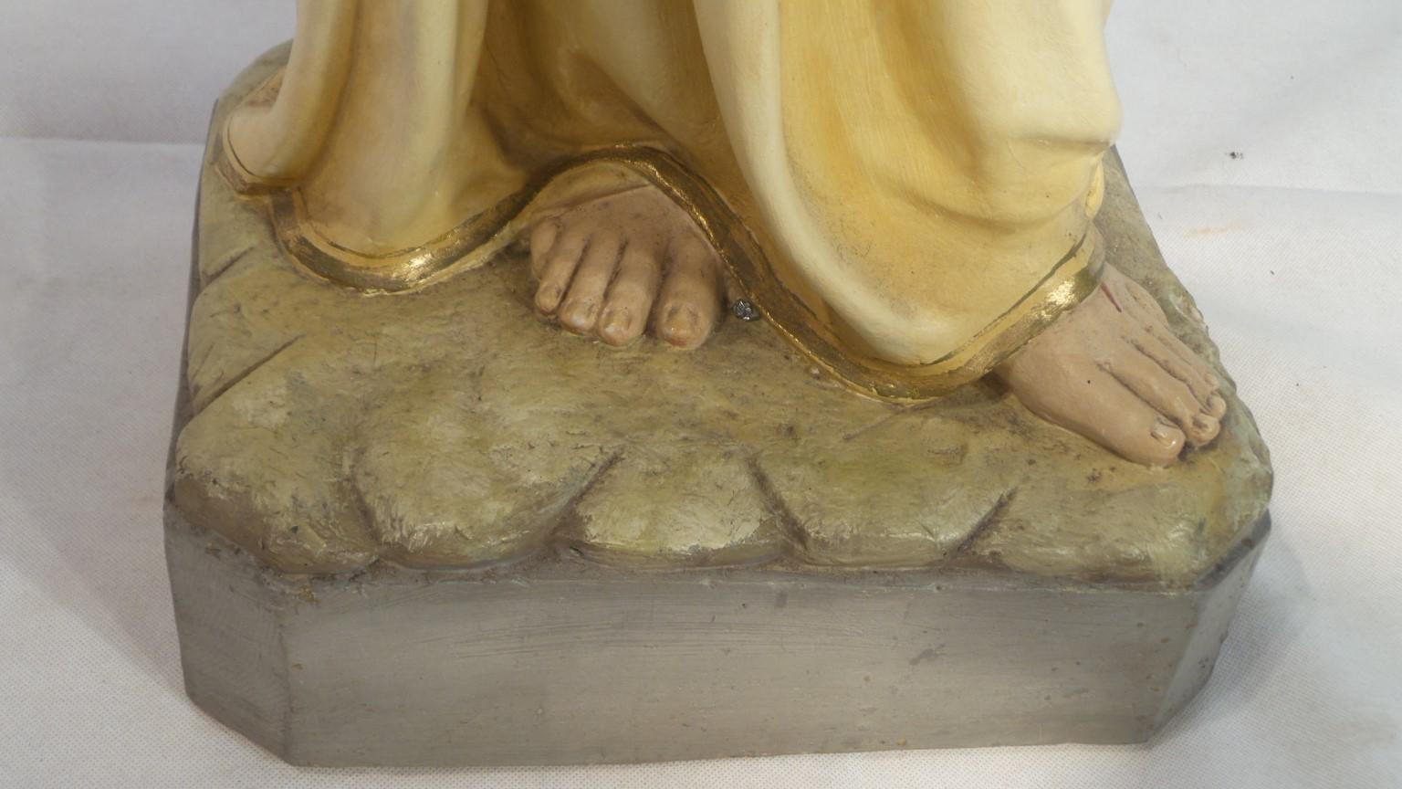 Large Antique Religious Church Statue Jesus Christ sacred Heart in Terracotta In Good Condition For Sale In Blackpool, Lancashire