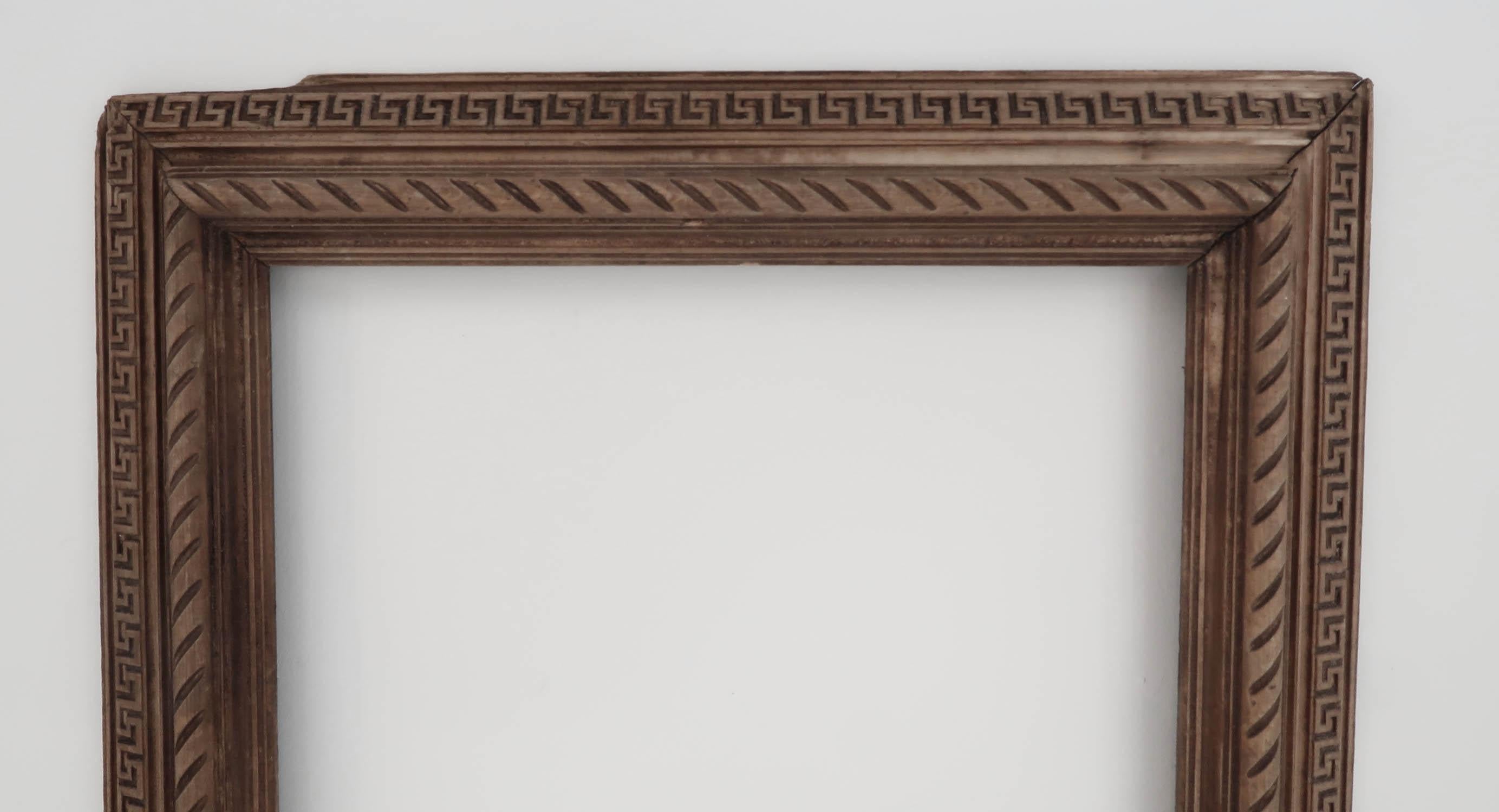 Sculpté Grand cadre-photo ancien en bois sculpté de style Renaissance. Anglais, 19e siècle en vente