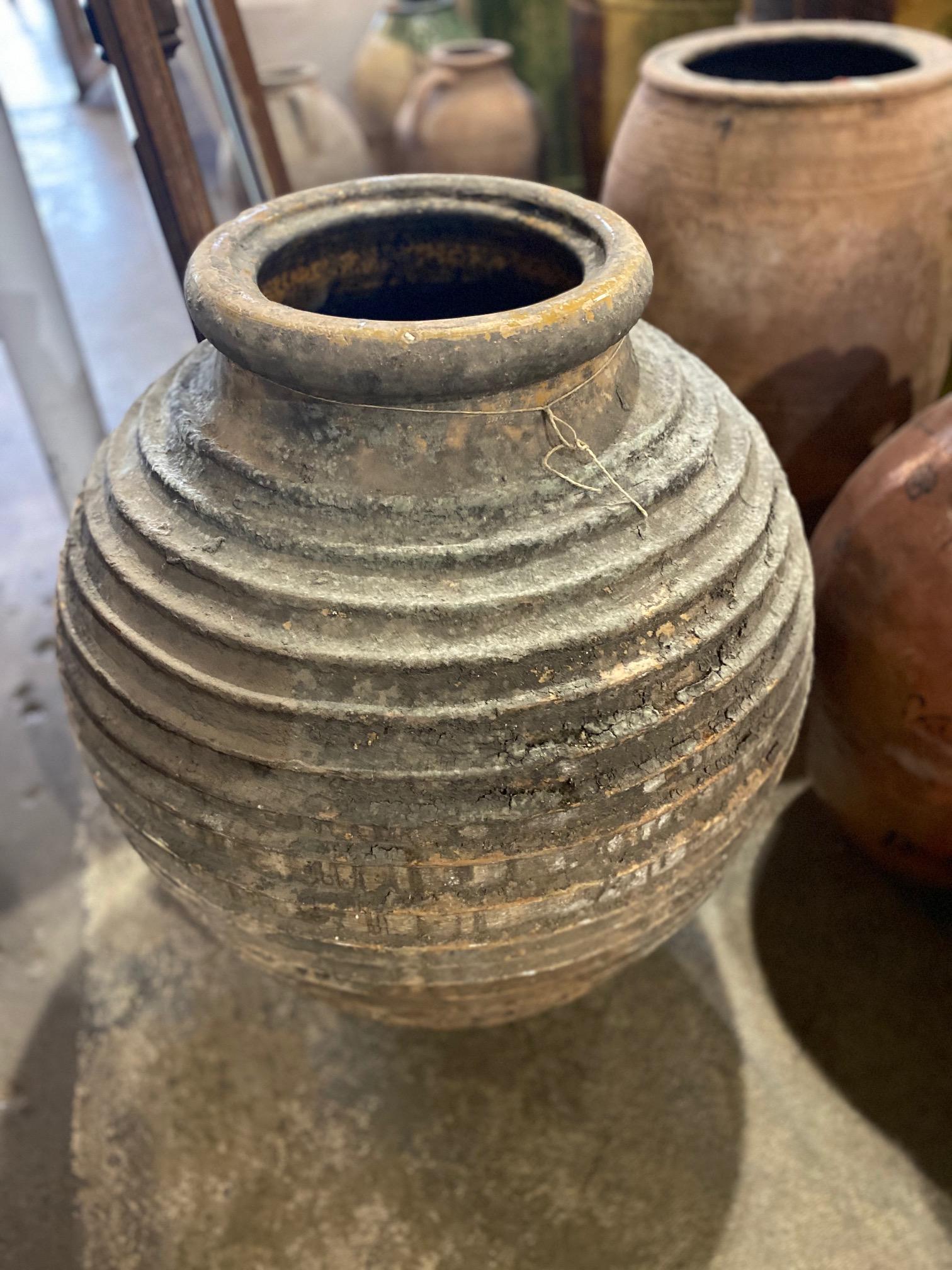 Large Antique Ribbed Greek Vessel In Good Condition In Dallas, TX