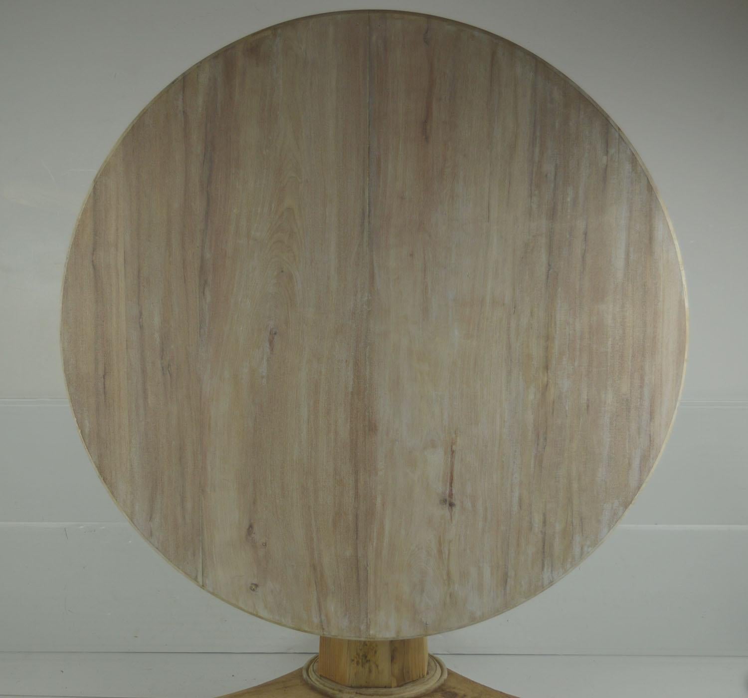Large Antique Round Bleached Mahogany and Pine Table 1