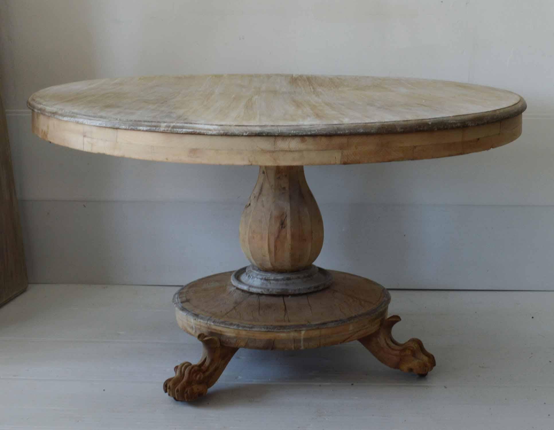 Large Antique Round Bleached Mahogany and Pine Table in Palladian Style 3