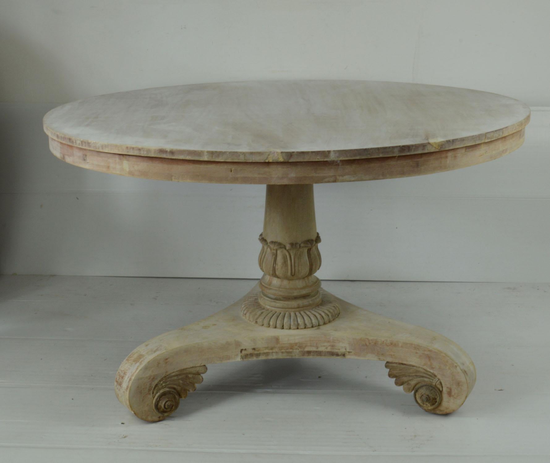 Large Antique Round Bleached Mahogany Table in Palladian Style 3