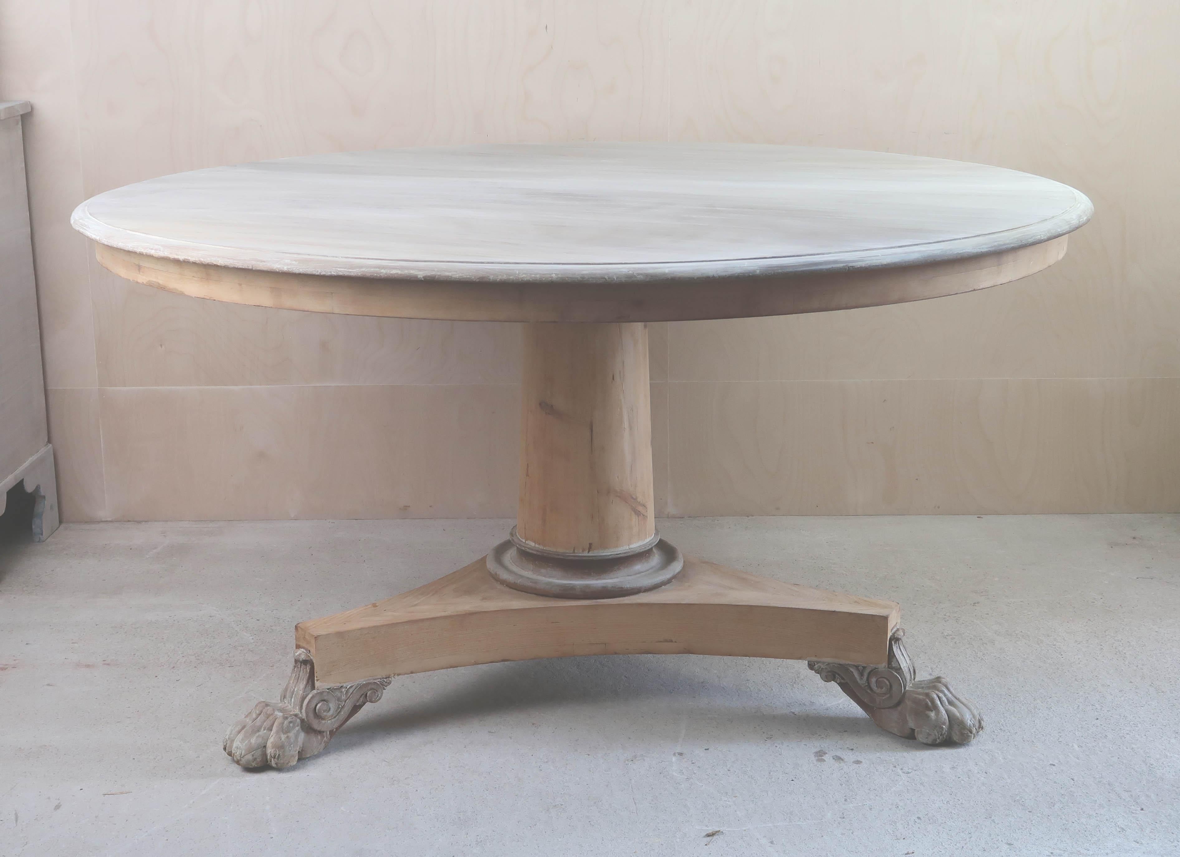 Large Antique Round Bleached Table in Palladian Style. English C.1835 In Good Condition In St Annes, Lancashire