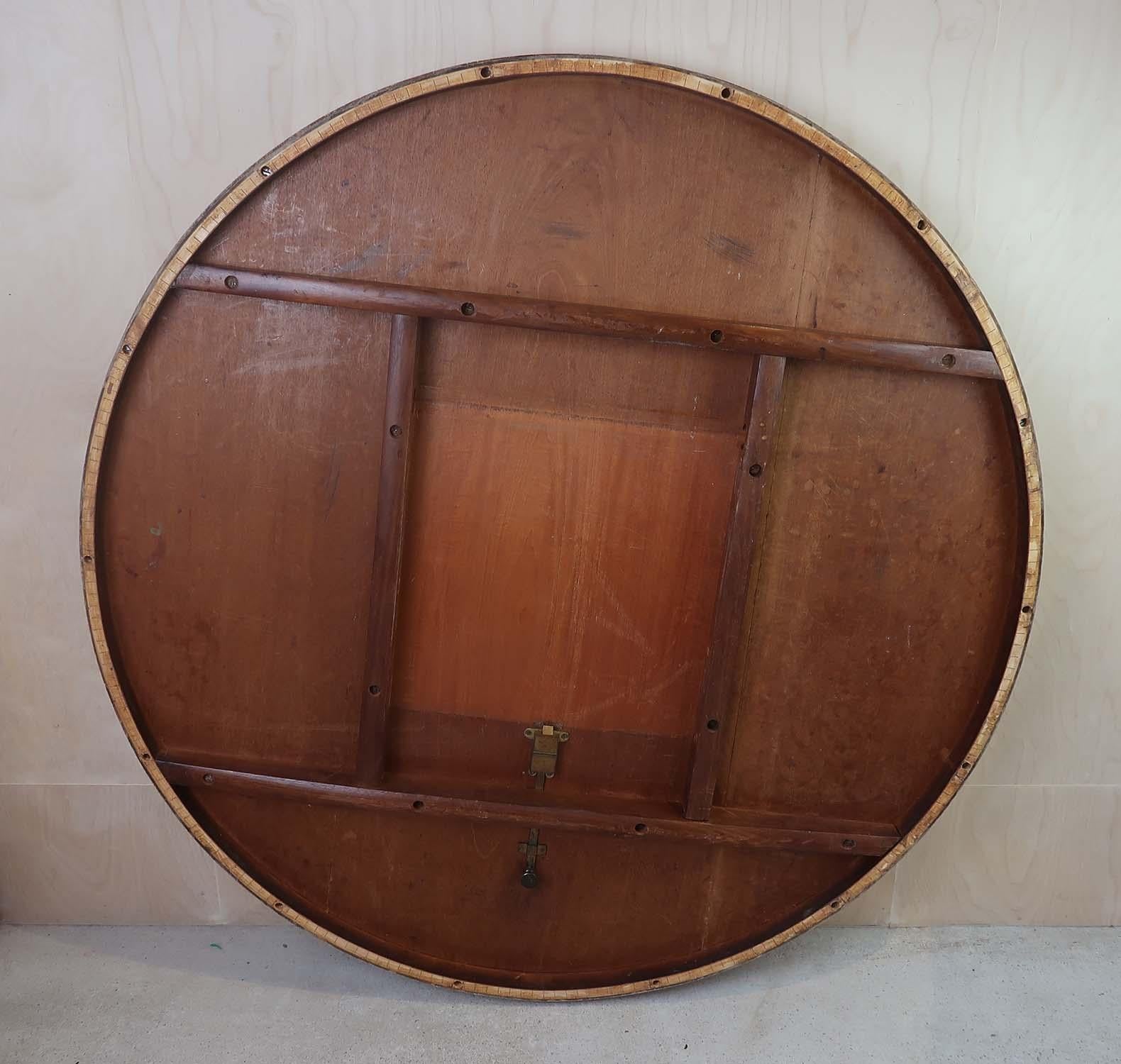 Large Antique Round Bleached Table in Palladian Style. English C.1835 For Sale 4