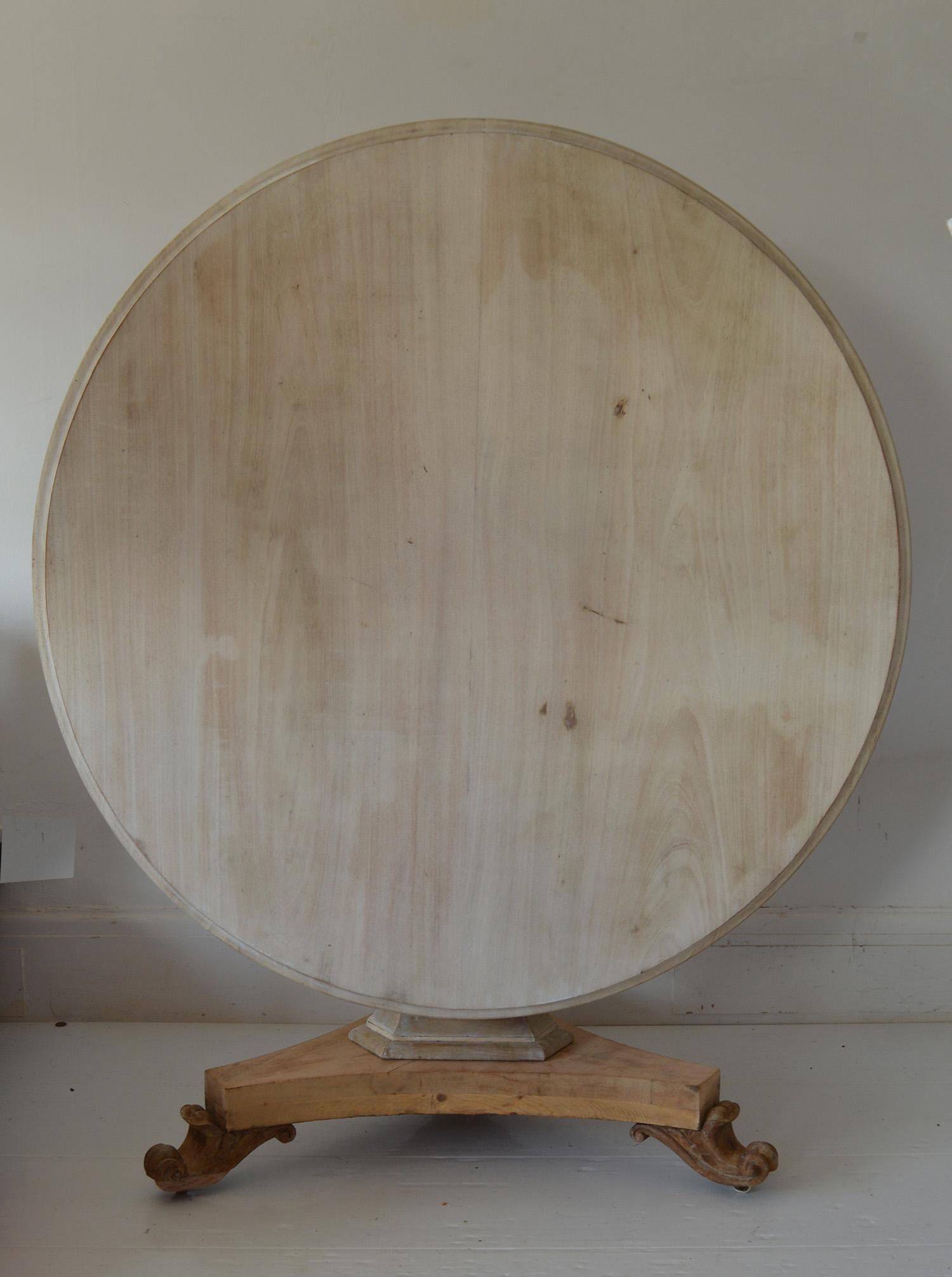 Early 19th Century Large Antique Round Pine and Bleached Mahogany Table, English, circa 1830