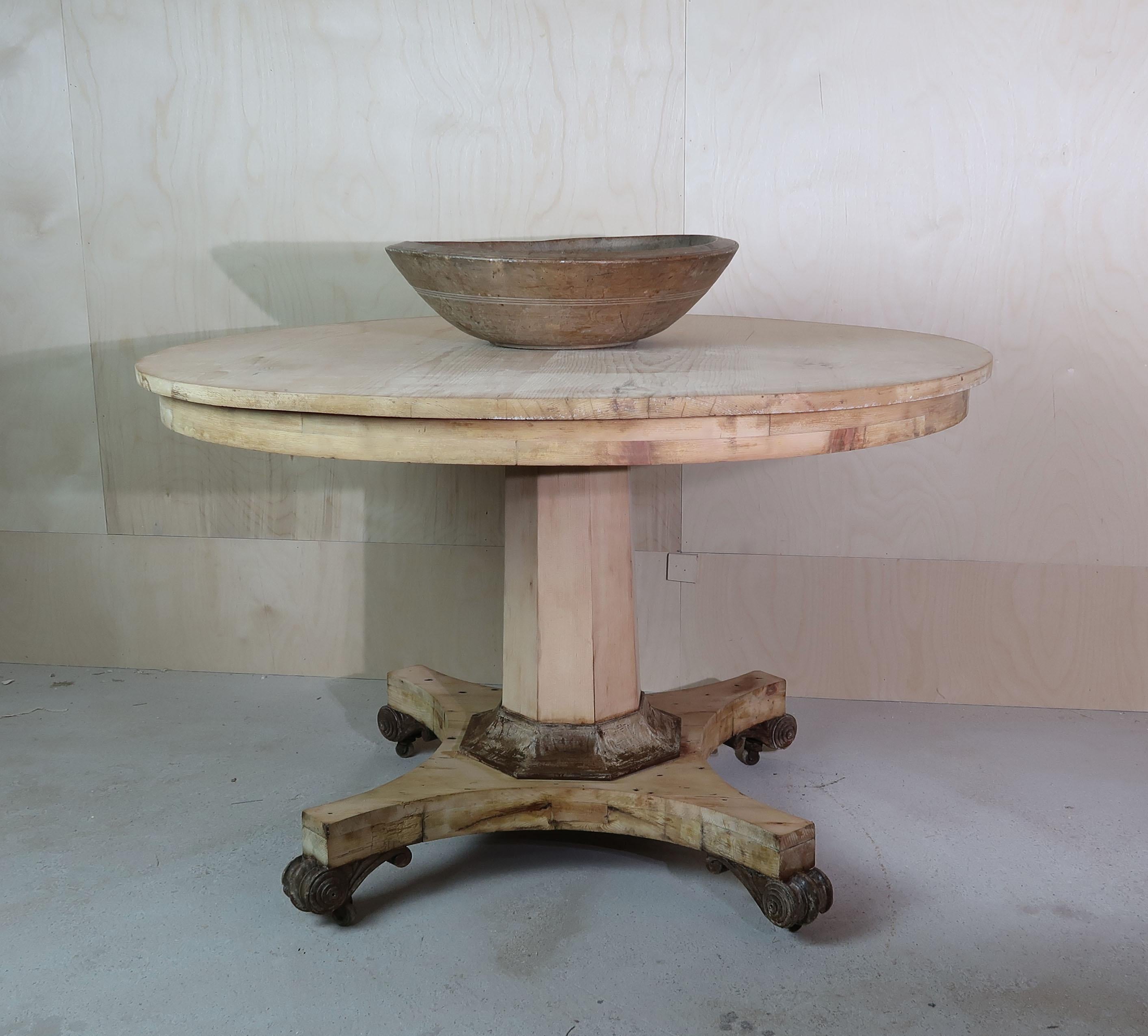 Bleached Large Antique Round Pine Table in Palladian Style, C.1835