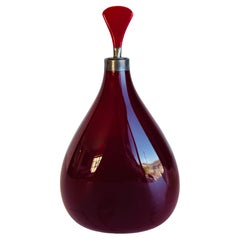 Grand flacon de parfum Cologne en verre soufflé argenté opaque rouge rubis ancien