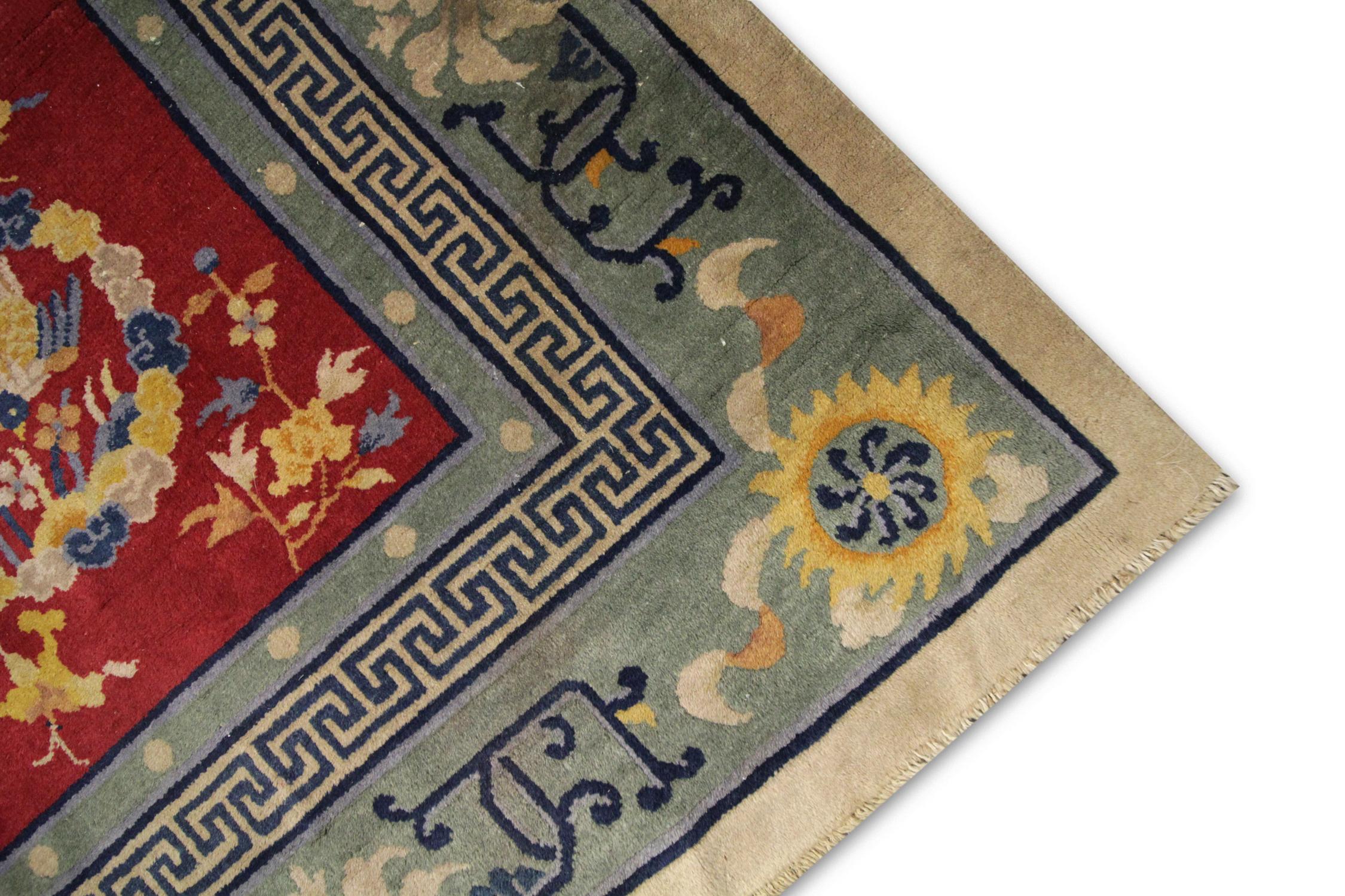 Großer großer antiker handgefertigter Teppich, Chinesischer Art-déco-Teppich aus roter Wolle (Art déco) im Angebot