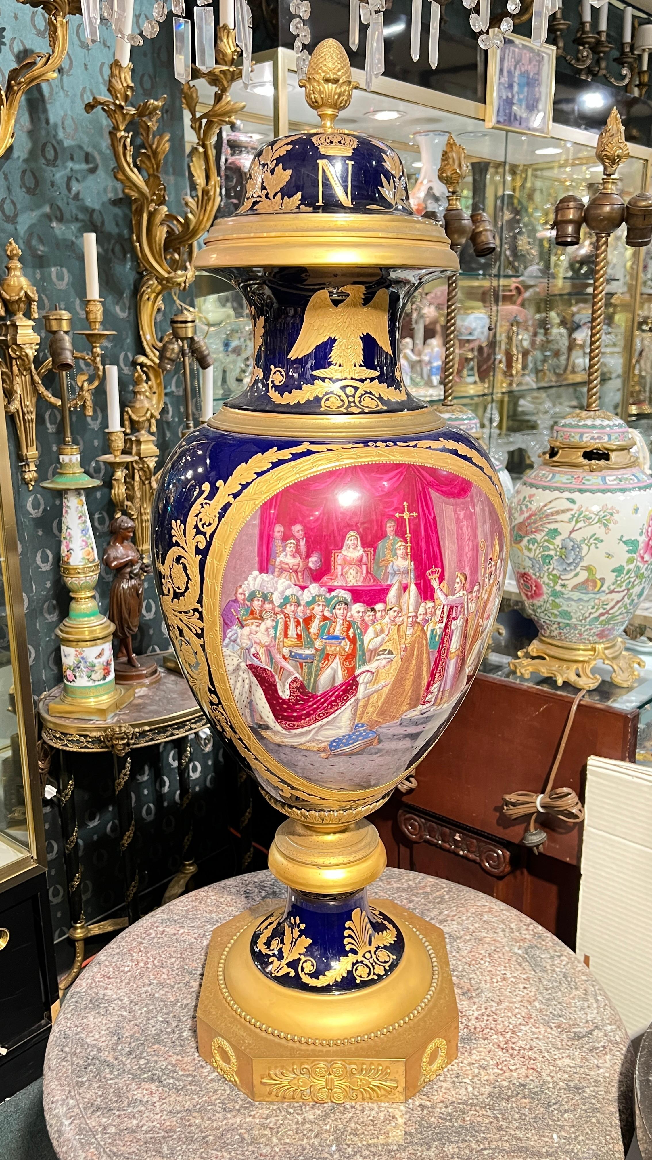 Large Antique Sevres Style Napoleonic Vase  For Sale 9