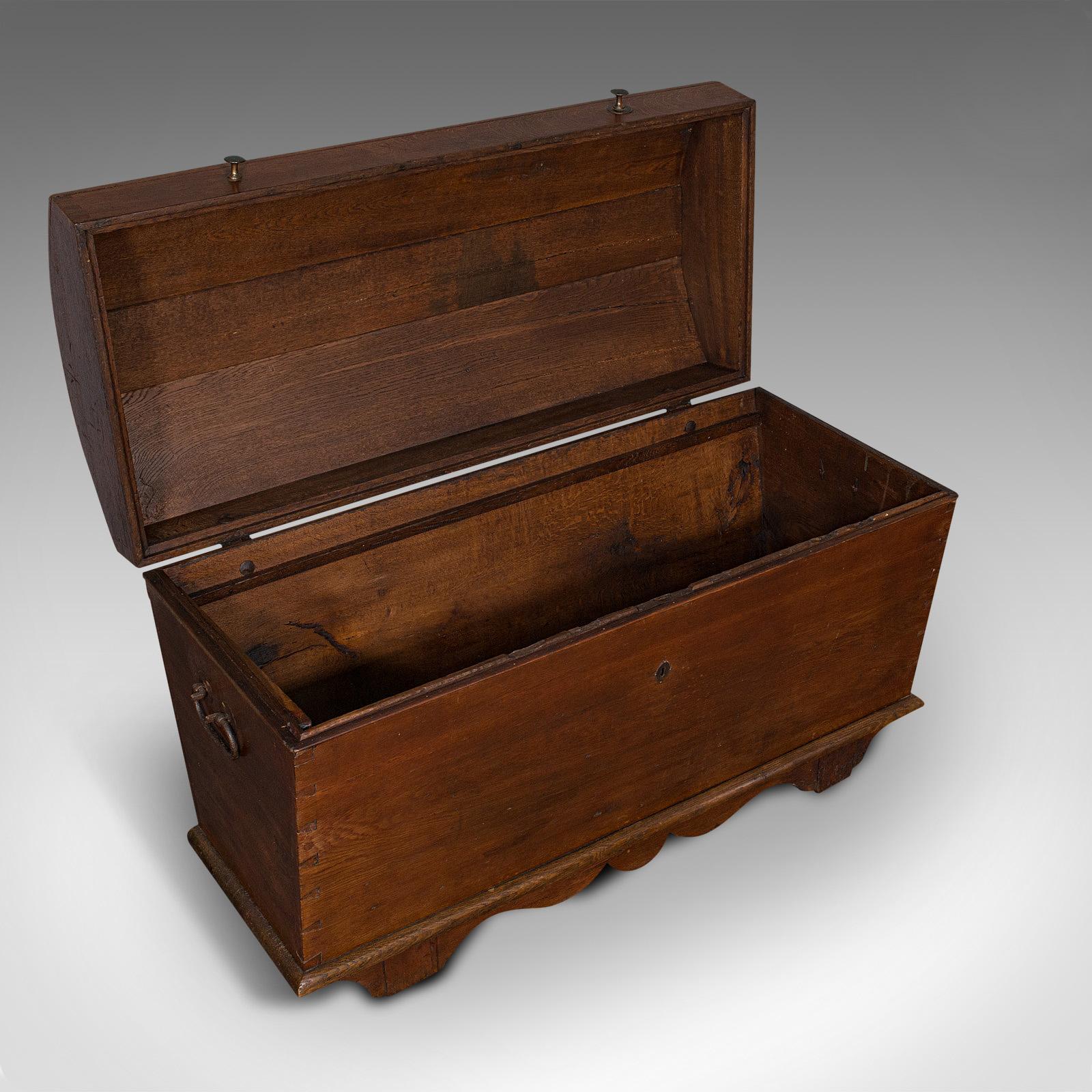 Large Antique Shipping Chest, English, Oak, Carriage Trunk, Georgian, circa 1800 For Sale 3