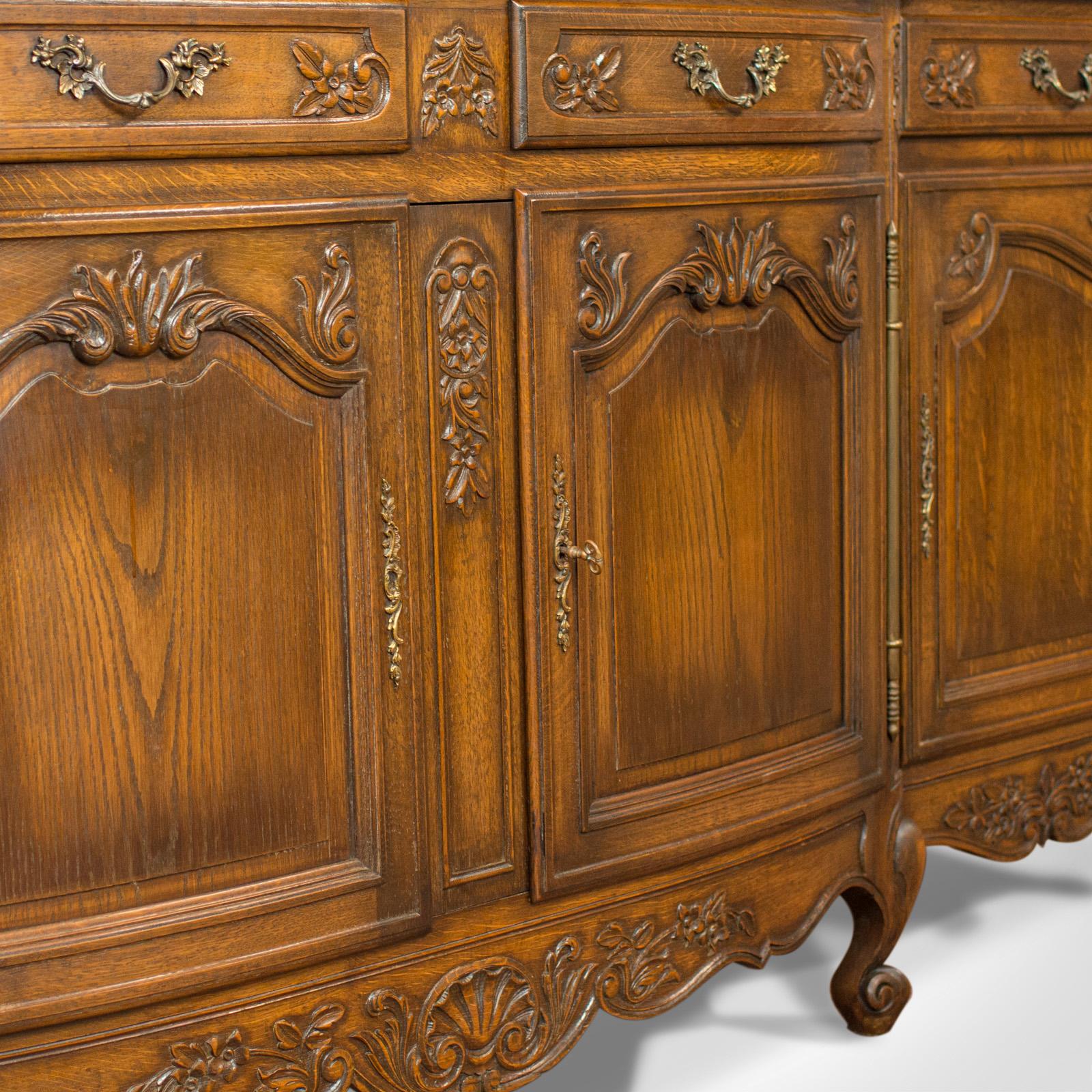 Large Antique Sideboard, French, Bow Front, Oak, Buffet Cabinet, circa 1900 In Good Condition In Hele, Devon, GB
